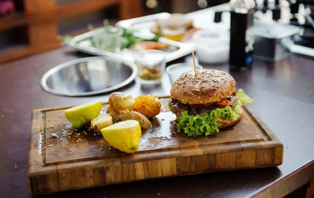 Didžiausio mėsainio rekordas Kaune