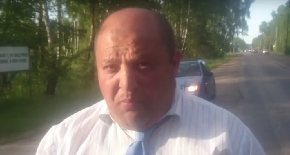 Aferistai Ateities plente