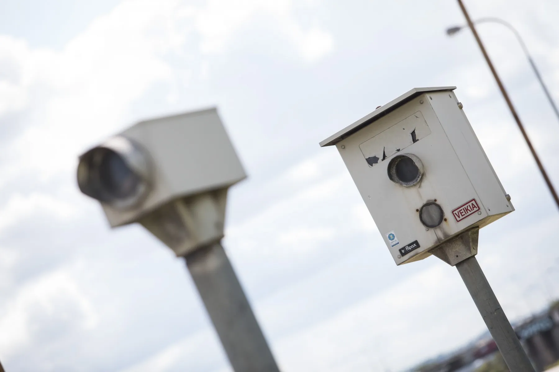 Greičio matuokliai, keliai, automobiliai