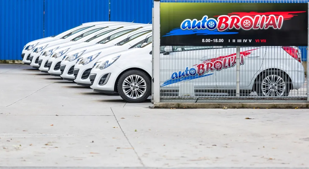 Automobilių remontu po avarijų užsiimanti bendrovė „Autobroliai“