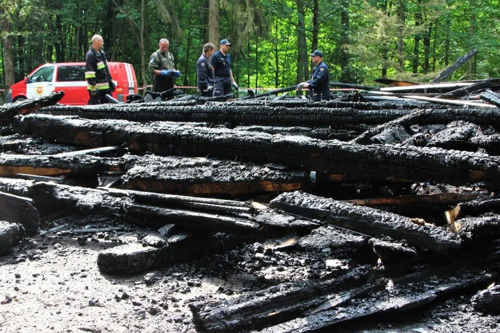 Gaisras Granatos live