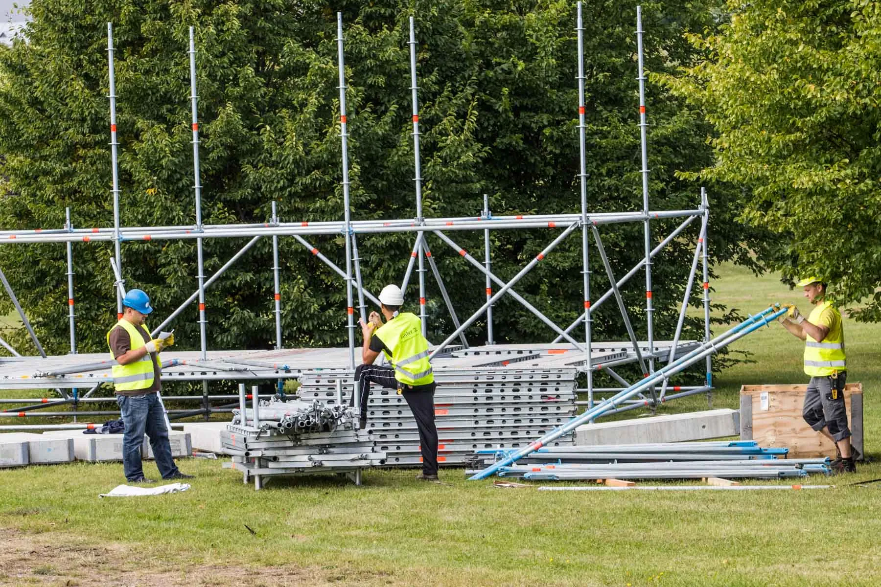 Laisvės pikniko pasiruošimo darbai