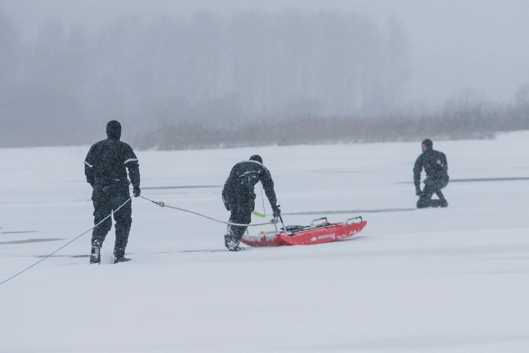 Gelbėjimo pratybos Lampėdžio ežere
