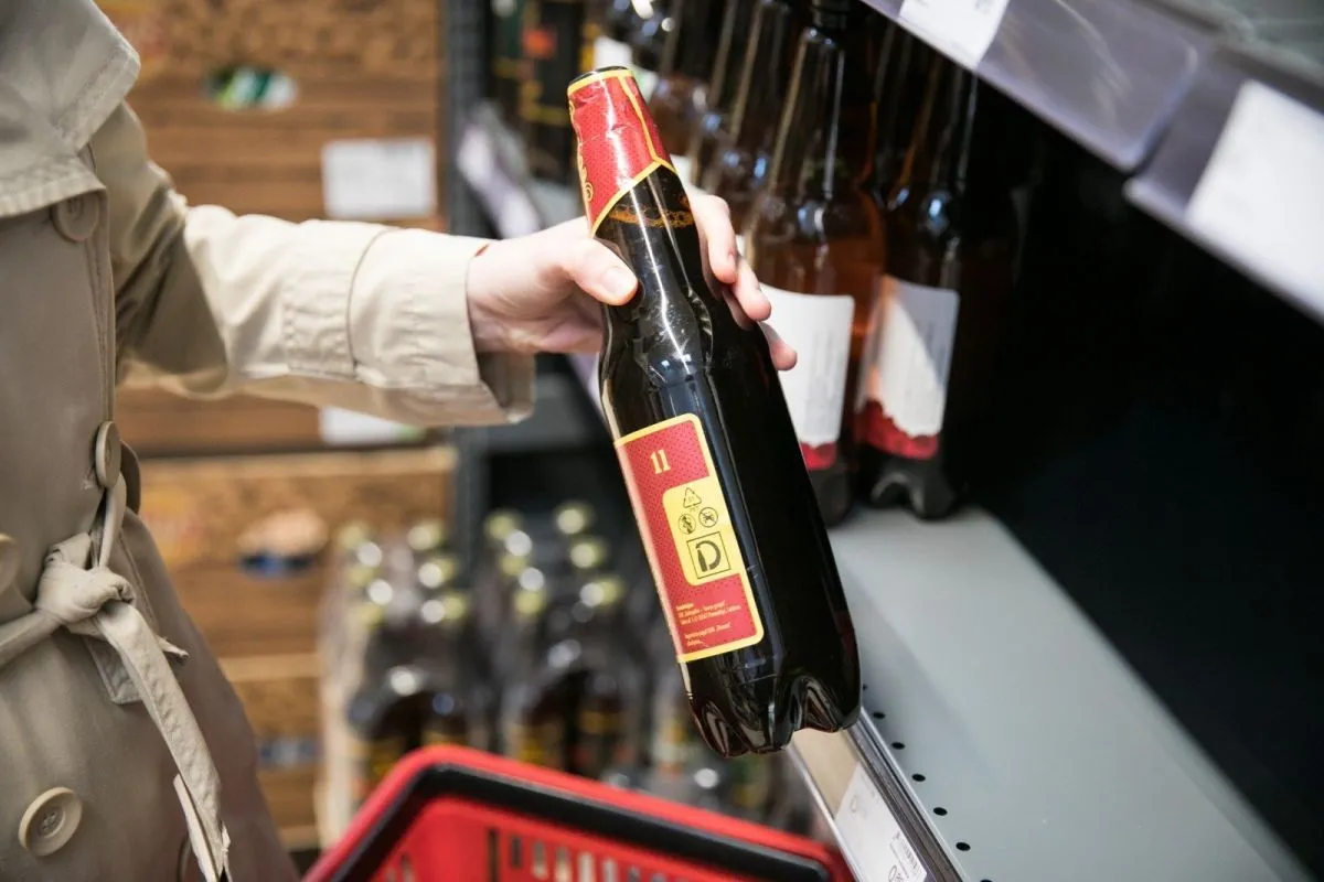 Alkoholis, plastikinė tara, bambaliai