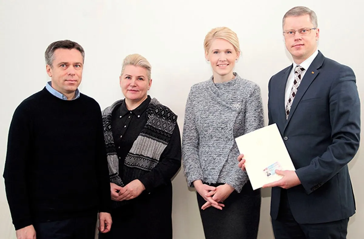 A. Kupčinskui įteiktas Seimo nario pažymėjimas