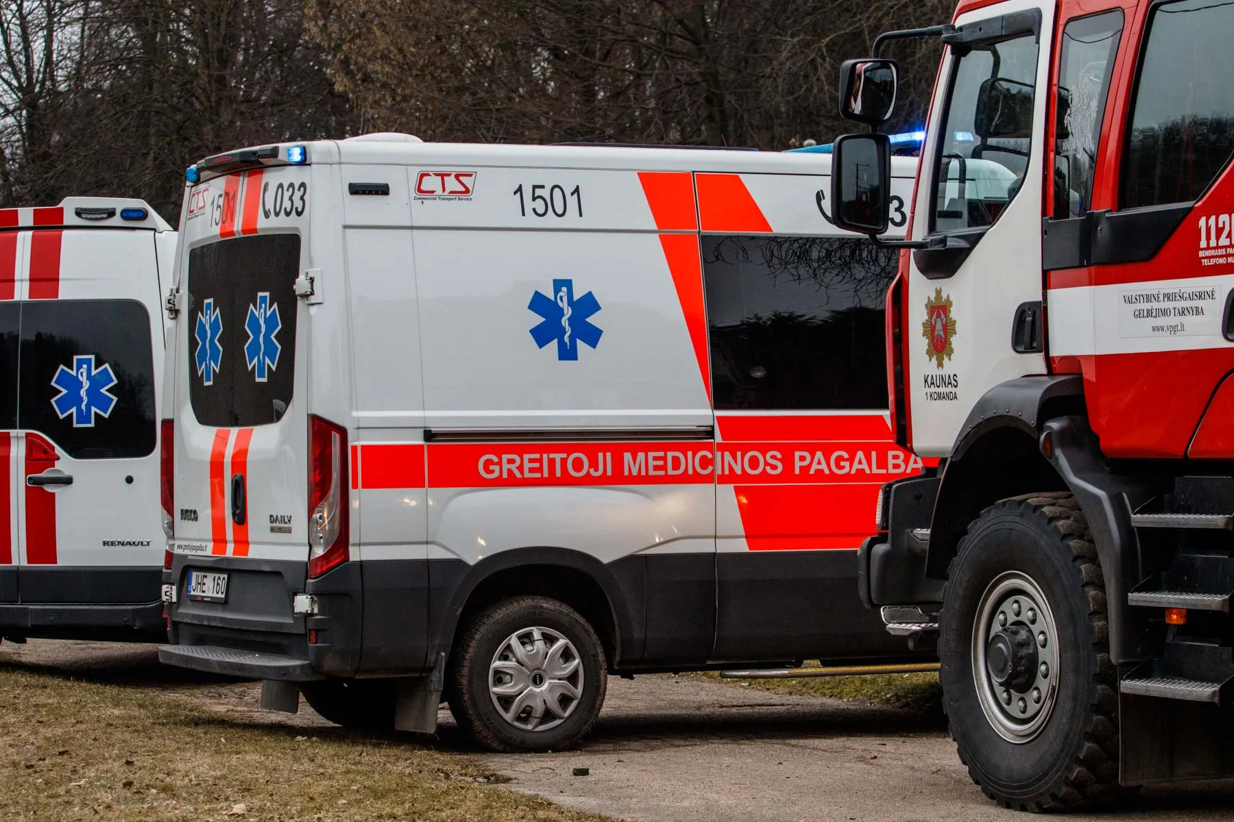 Gaisras Tunelio gatvėje, greitoji, ugniagesiai