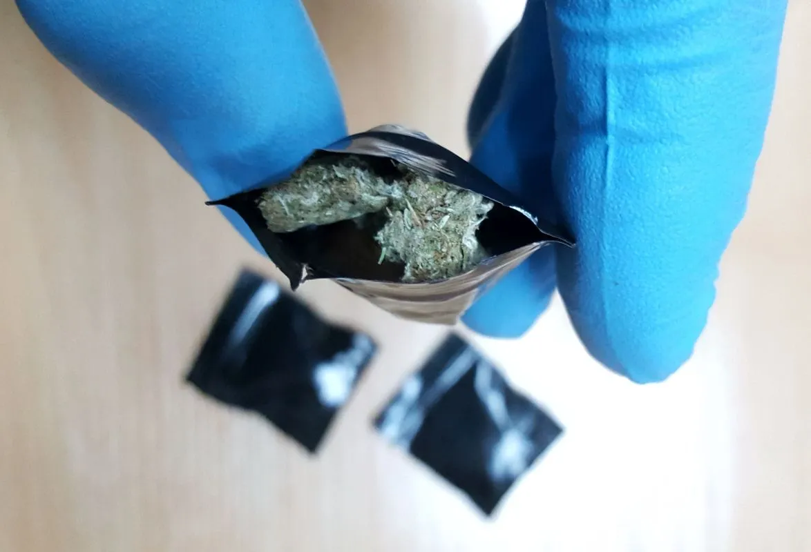 Narkotikų socialiniuose tinkluose operacija