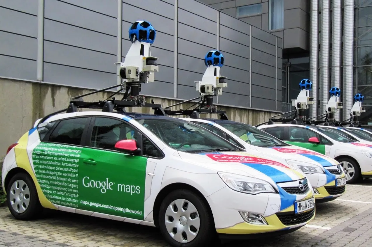 Google Street View automobiliai_2