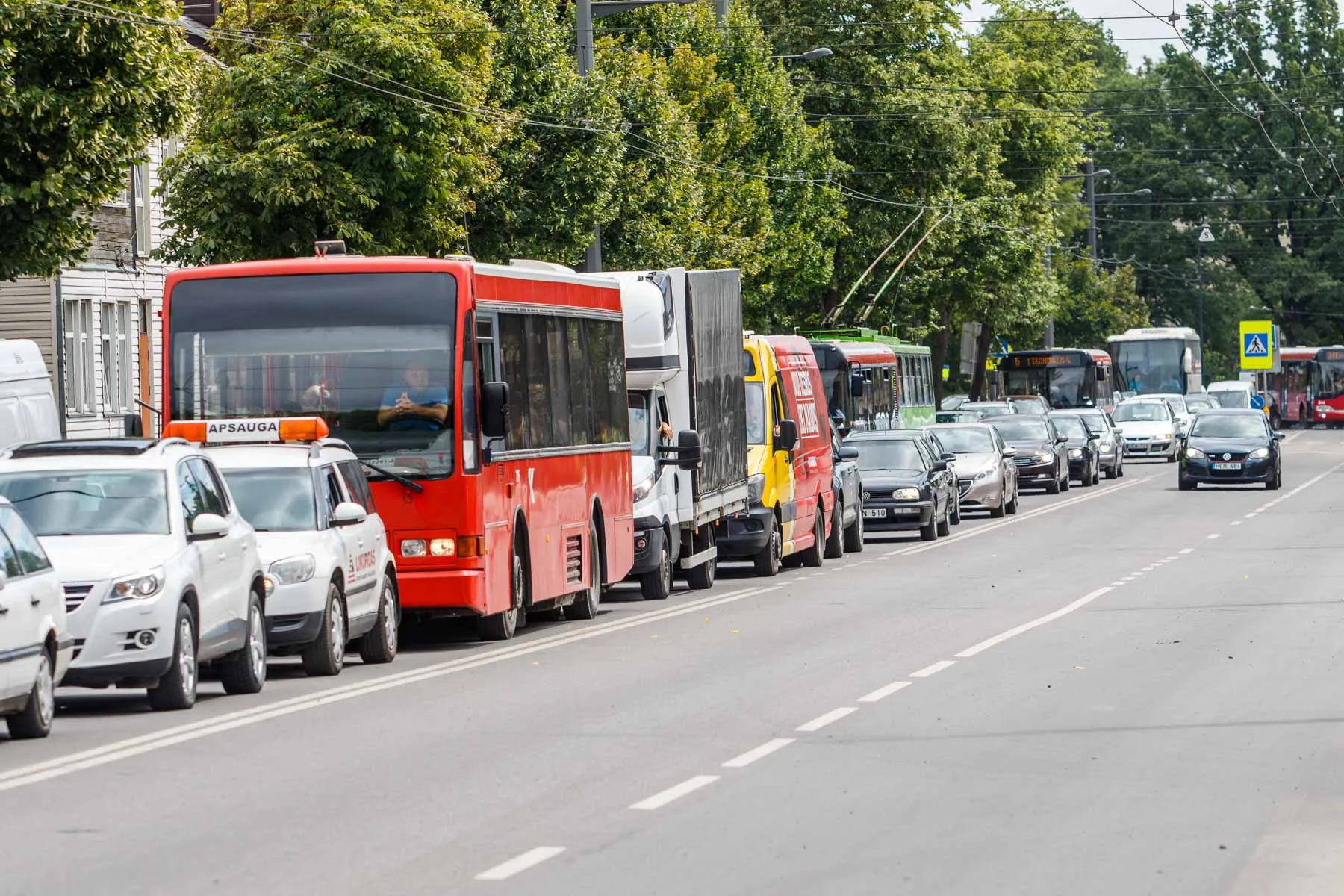 Automobilių spūstys Savanorių prospekte