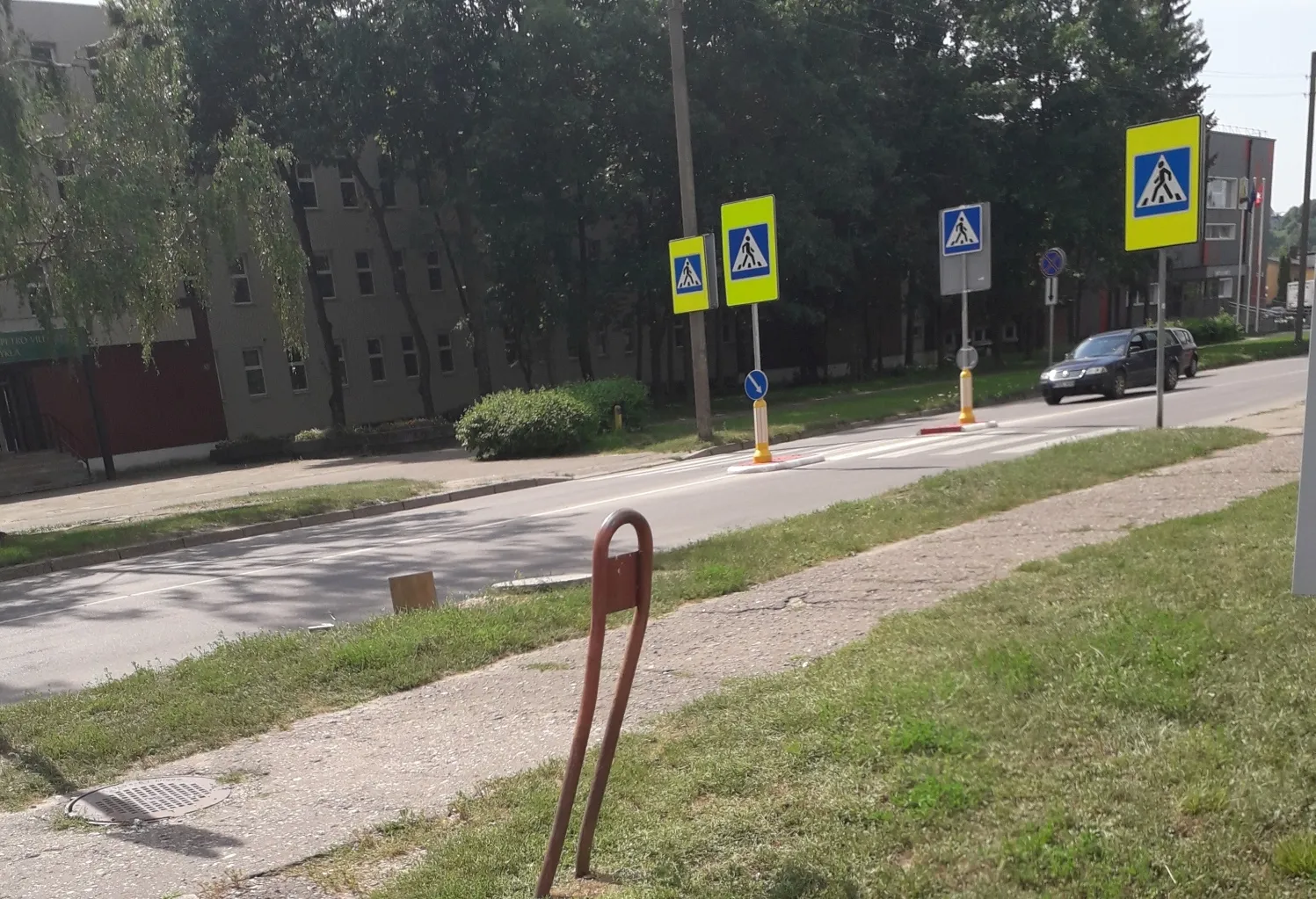 Smegduobė Demokratų gatvėje