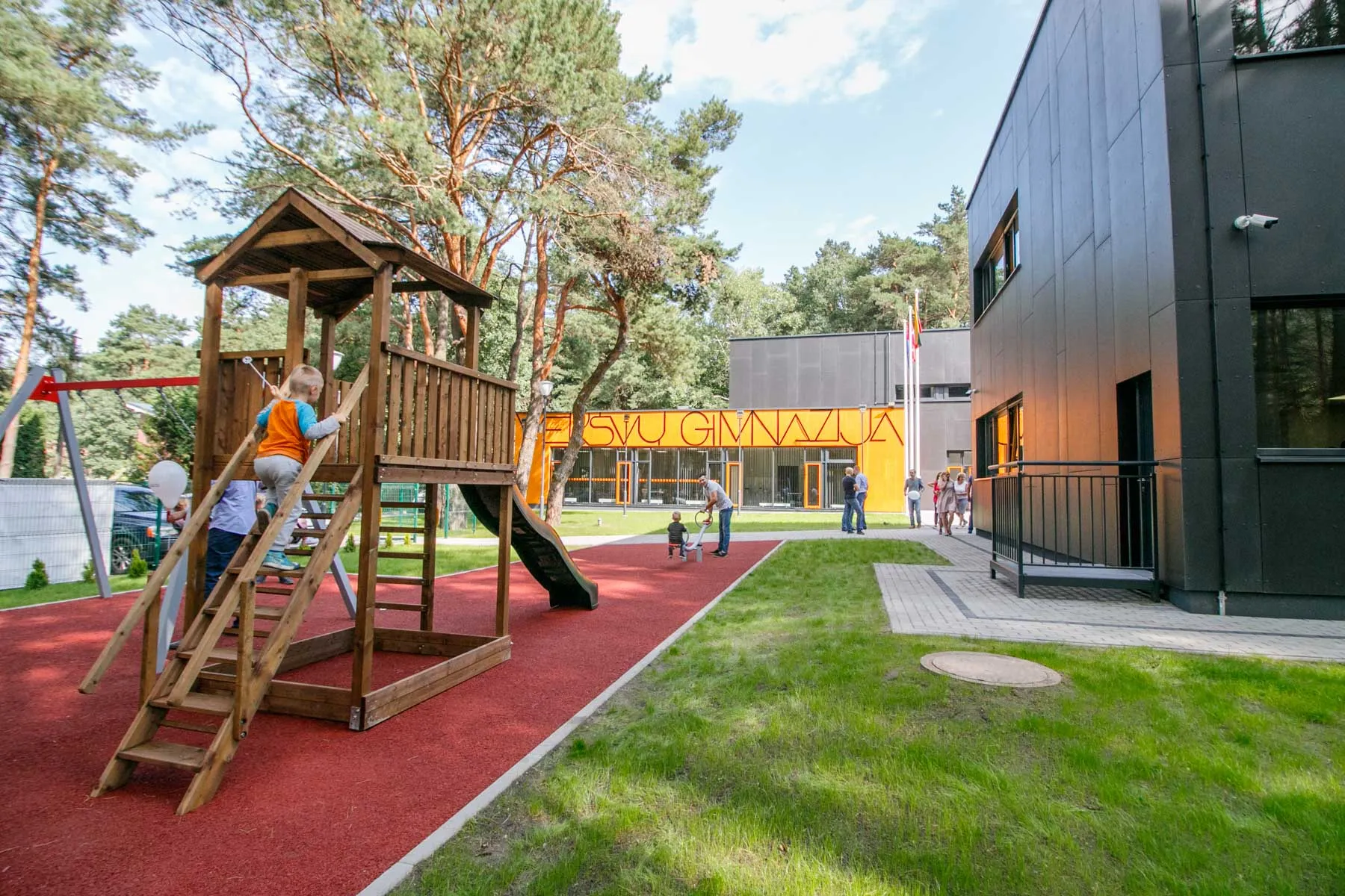 Veršvų gimnazijos pradinės mokyklos atidarymas