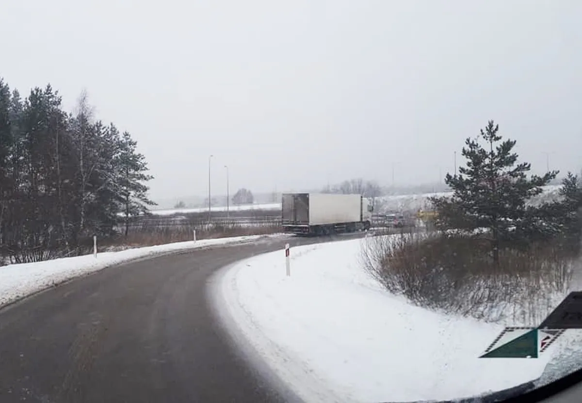 Uždarytas nusukimas link Karmėlavos