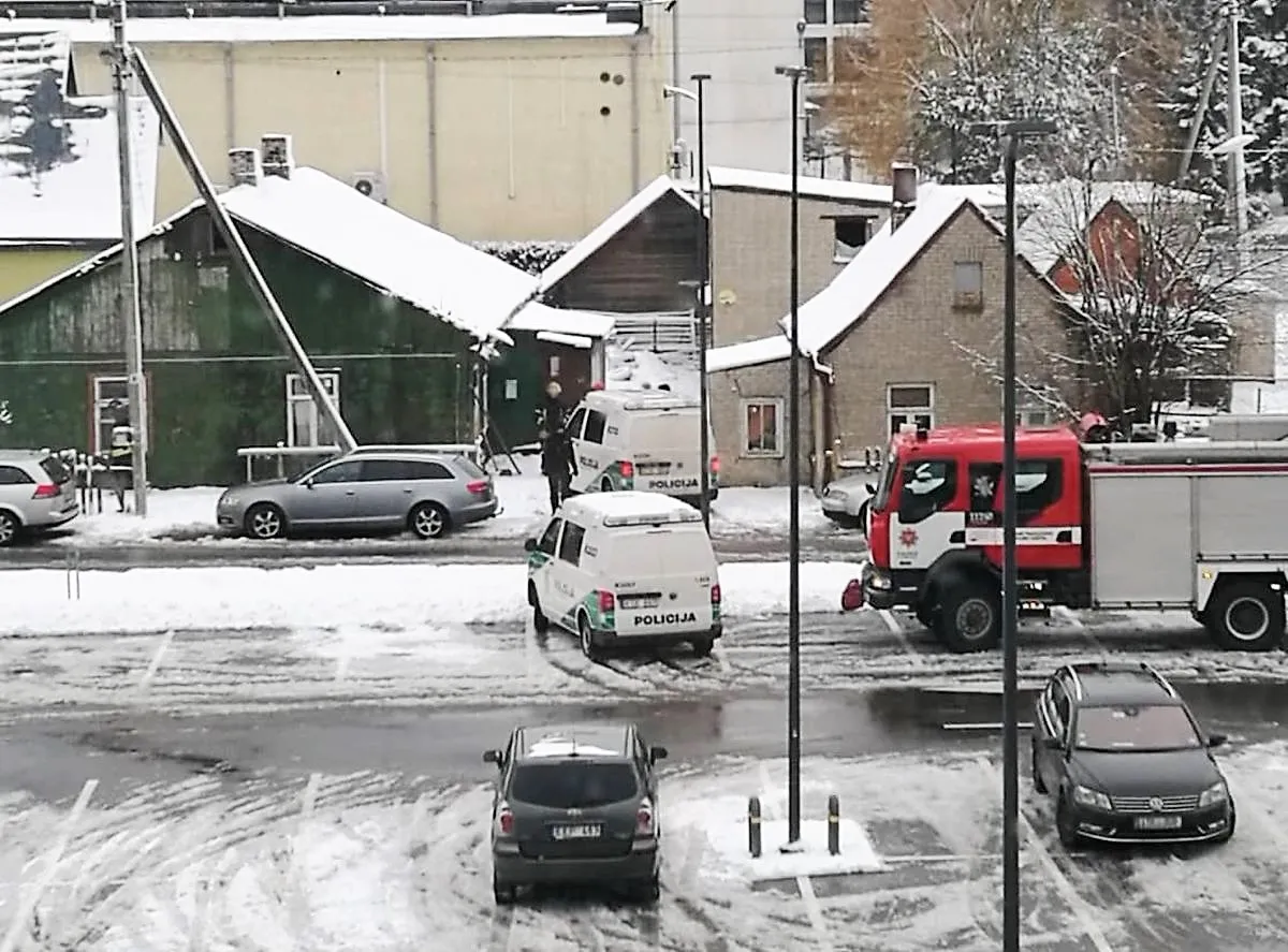 Savanorių prospekte rastas kūnas