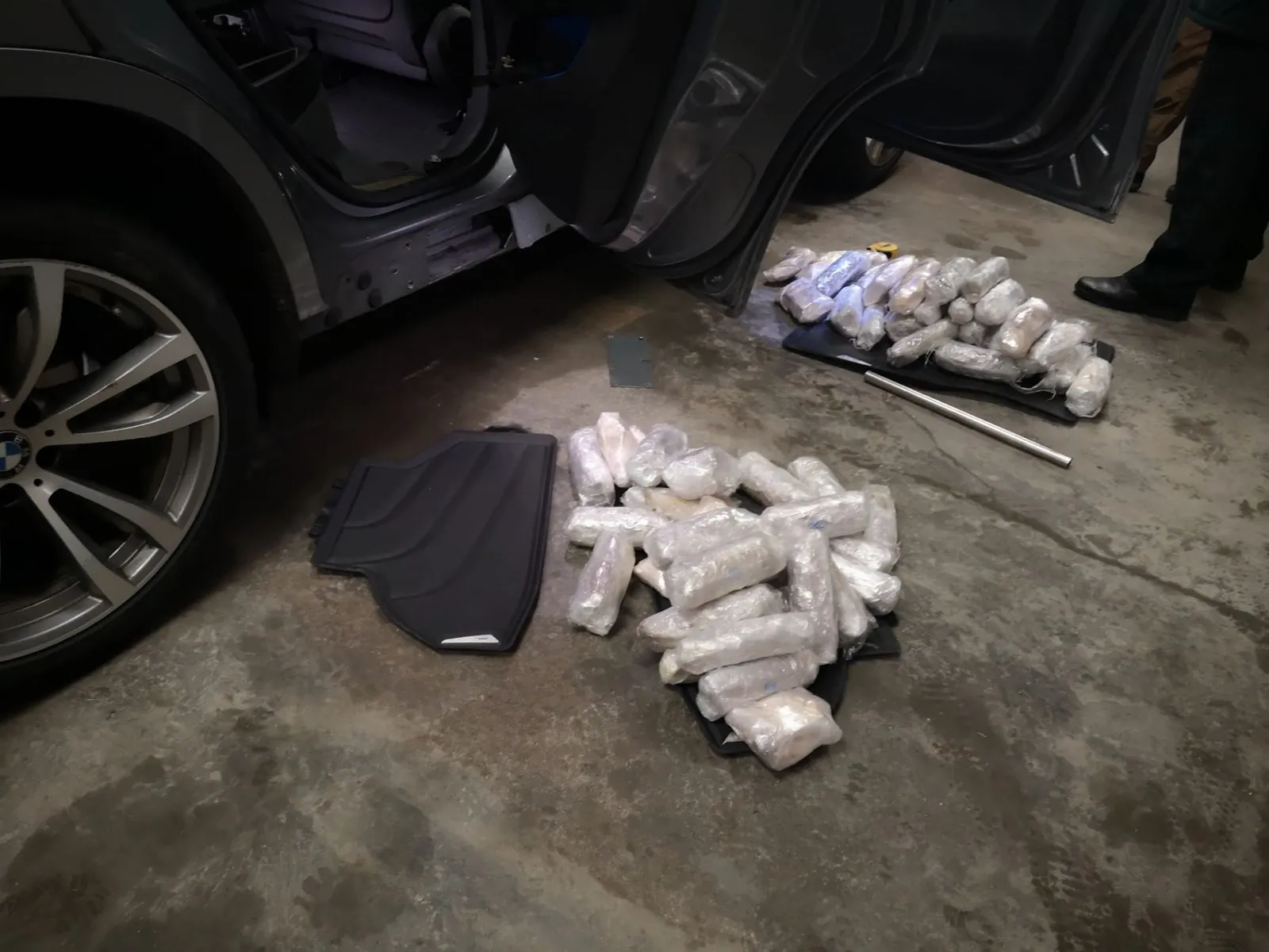 Juragiuose sulaikyta kokaino ir marihuanos kontrabanda