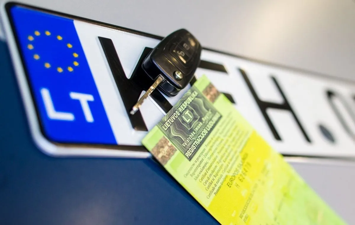„Regitra“, automobilio registracija, valstybiniai numeriai
