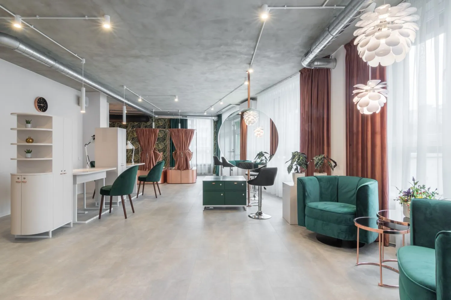 Grožio studijos „Les Ailes“ atidarymo akimirkos