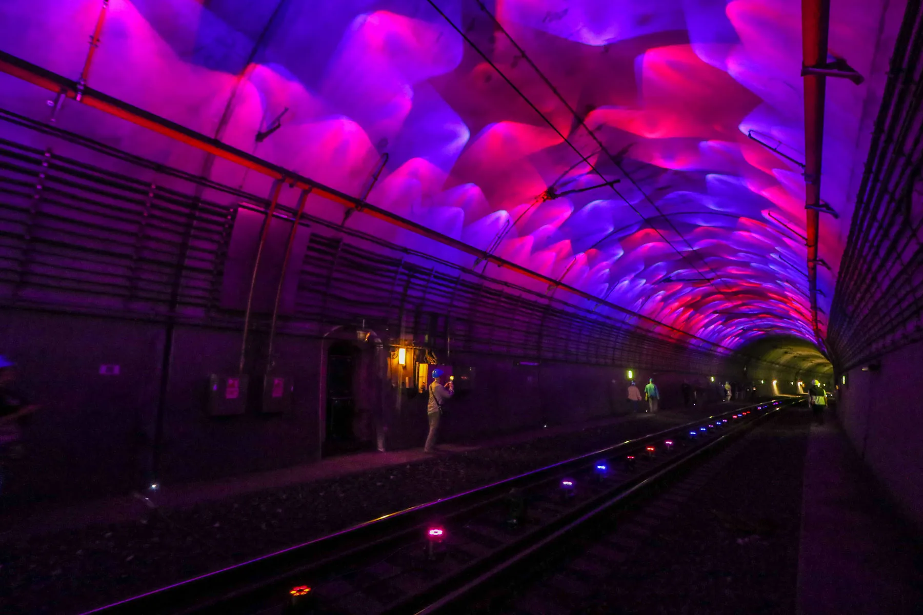 Paroda Kauno geležinkelio tunelyje