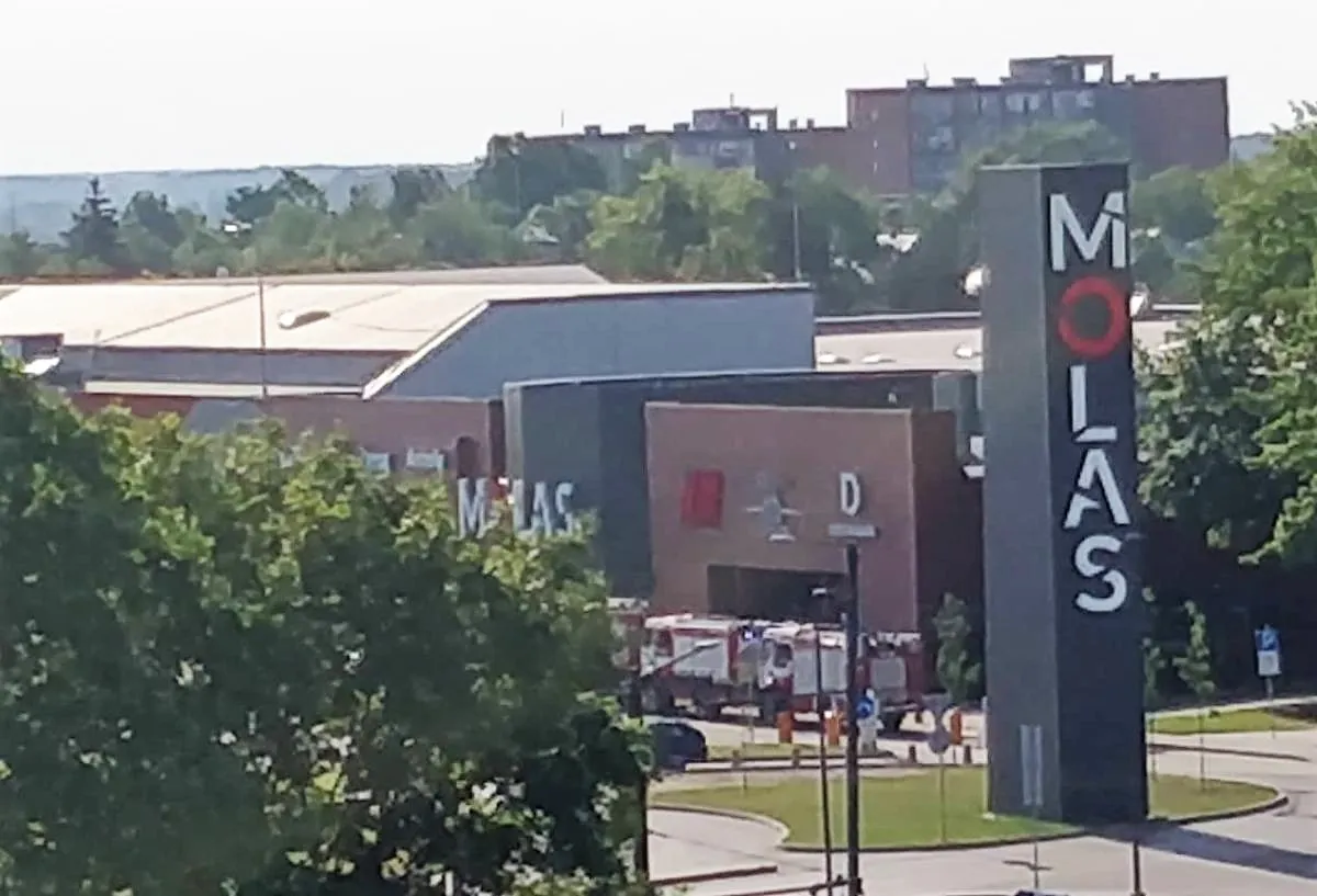 Ugniagesiai prie „Molo“