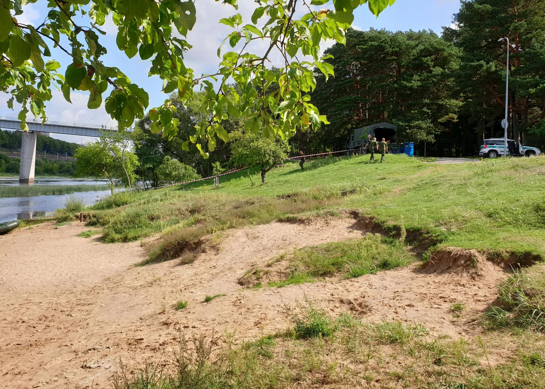 Prie Trijų mergelių tilto rastas sprogmuo