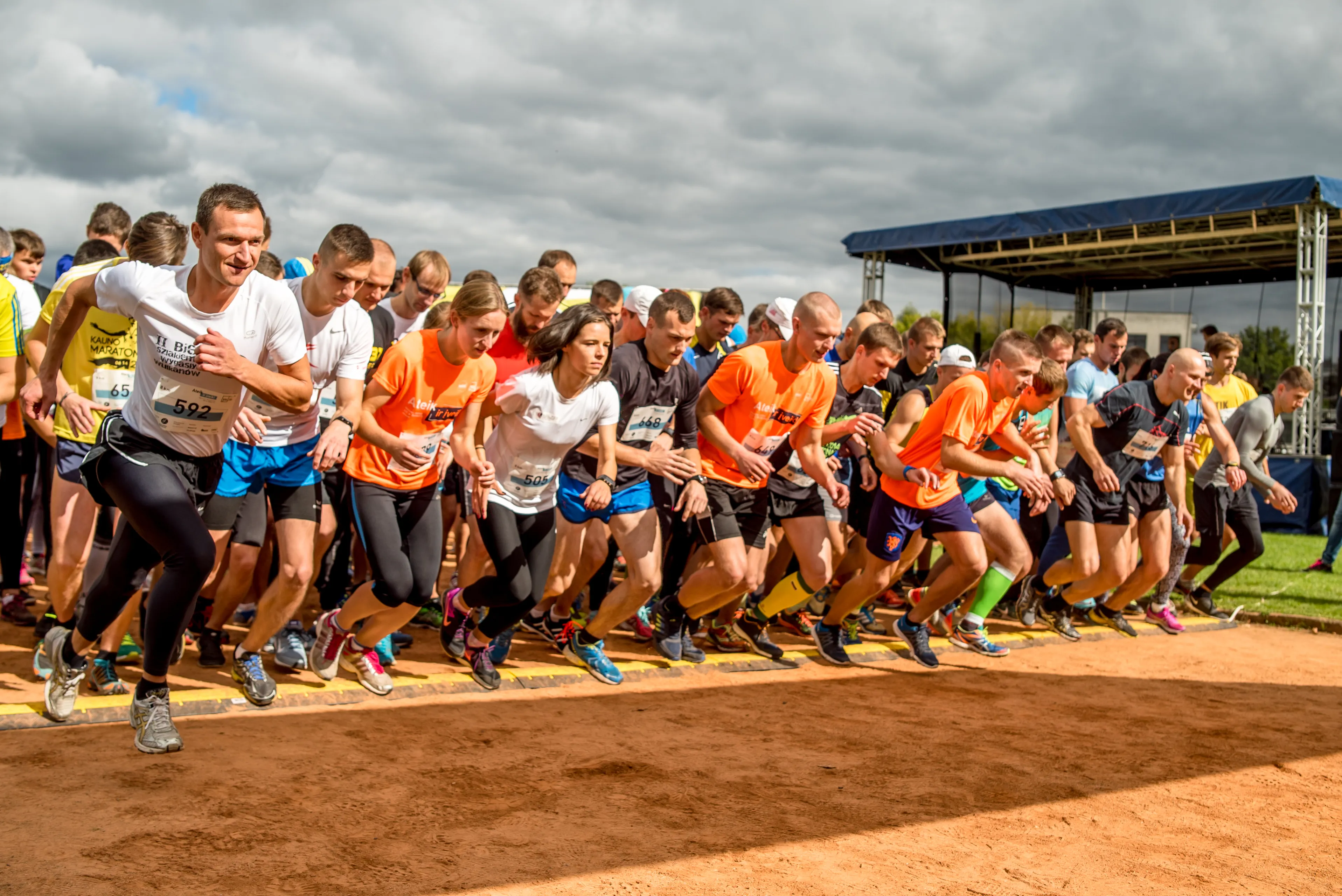 Bėgimas "Ateik ir įveik"