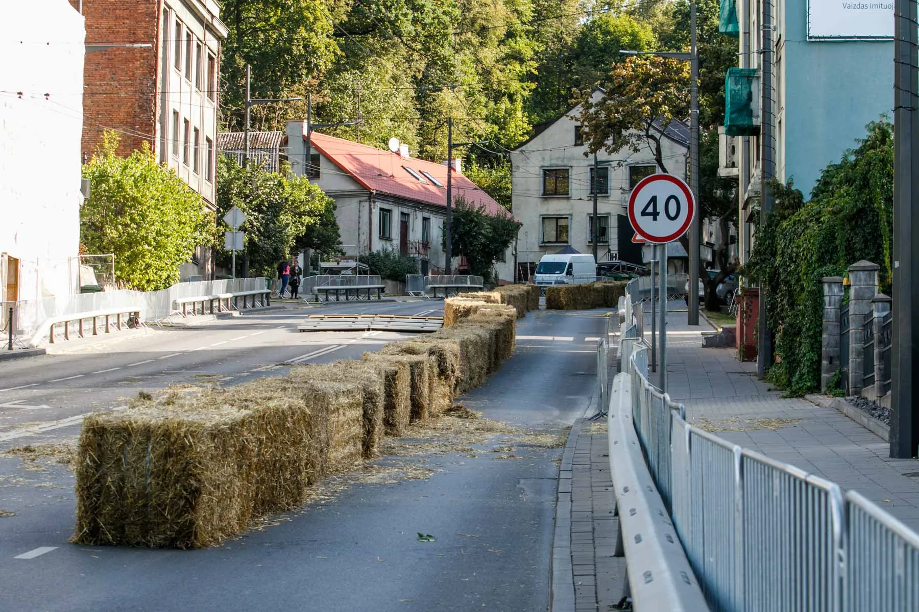 Uždarytas parodos kalnas