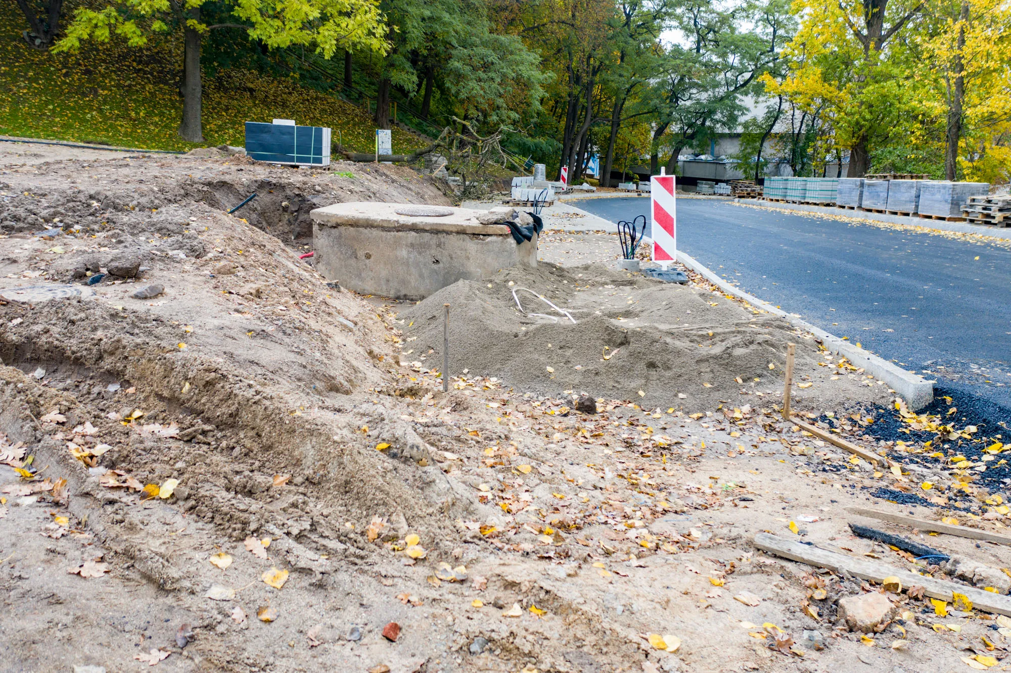 Žemaičių gatvės šaligatviai atidarius automobilių eismą