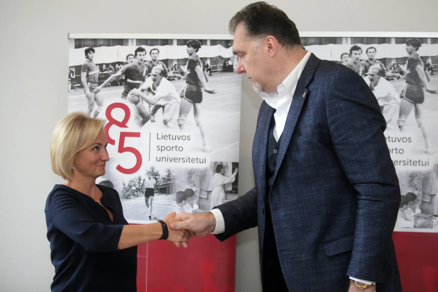 LSU ir LKF bedradarbiavimo sutarties pasirašymas