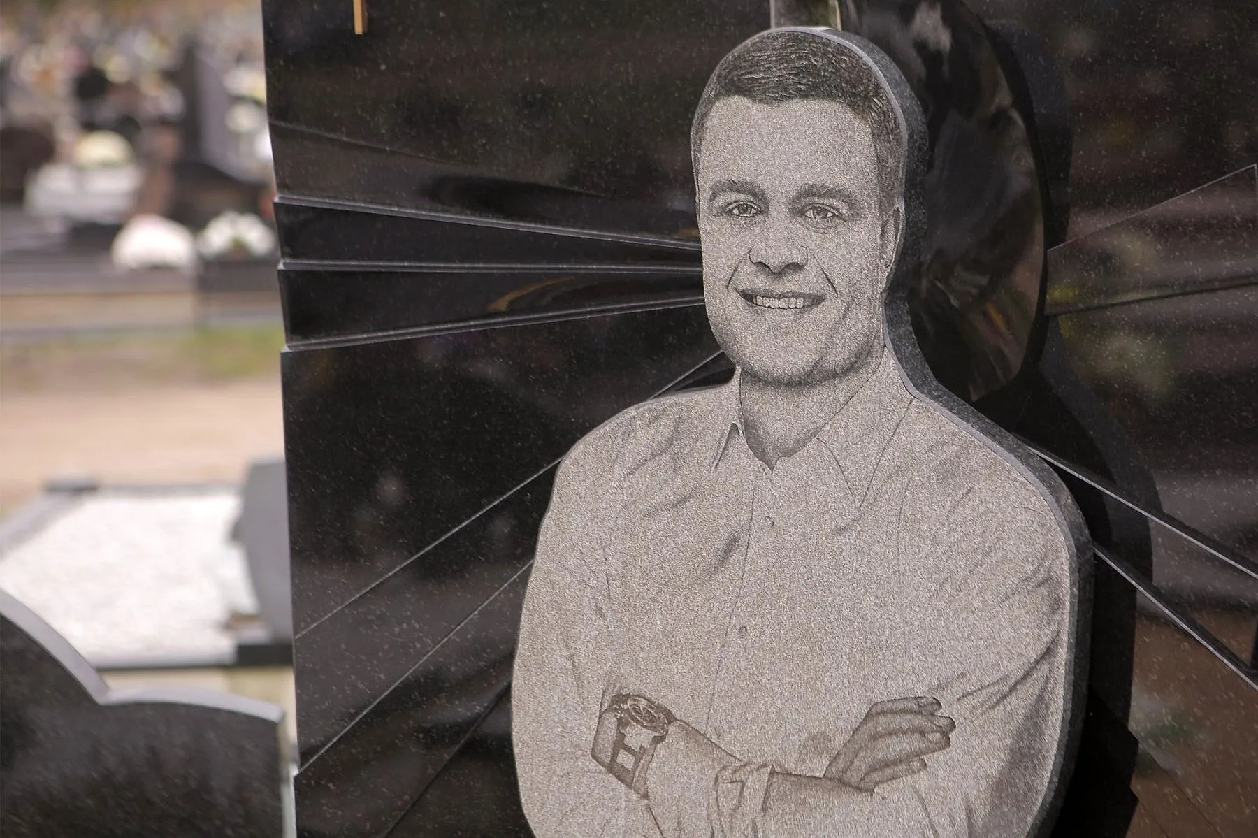 deimanto-bugaviciaus-antkapis