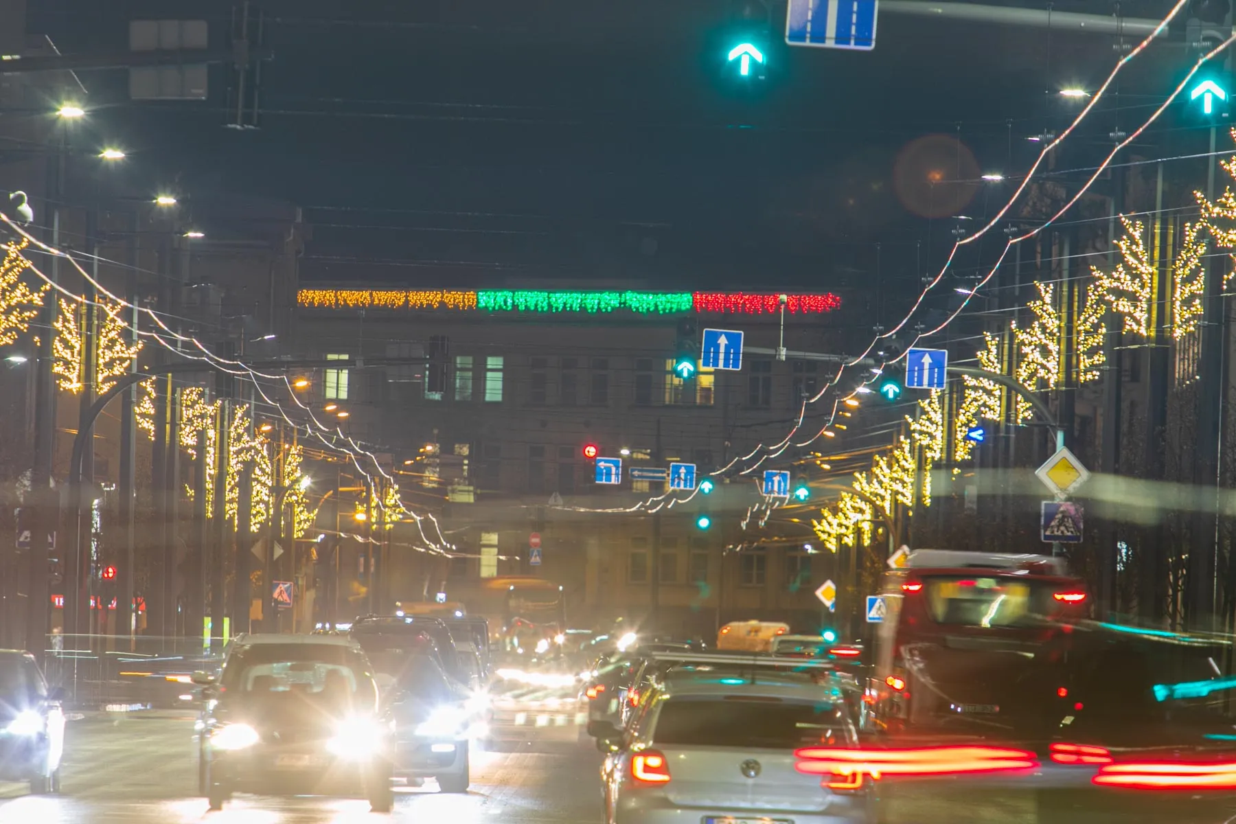 Kalėdiniai papuošimai Kauno gatvėse