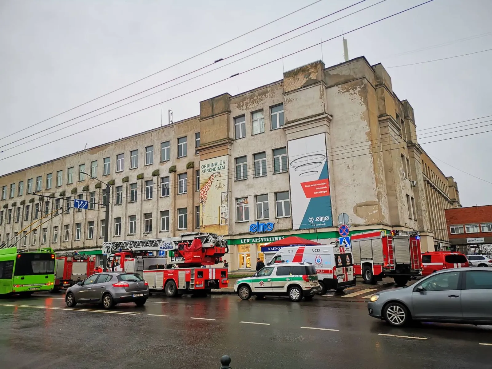 Gaisras Savanorių pr.