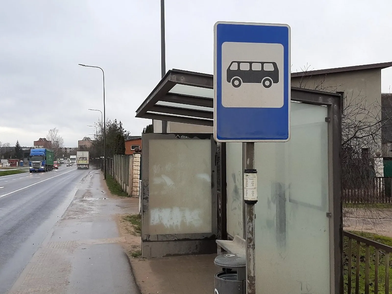 Nevalyta Amalių stotelė