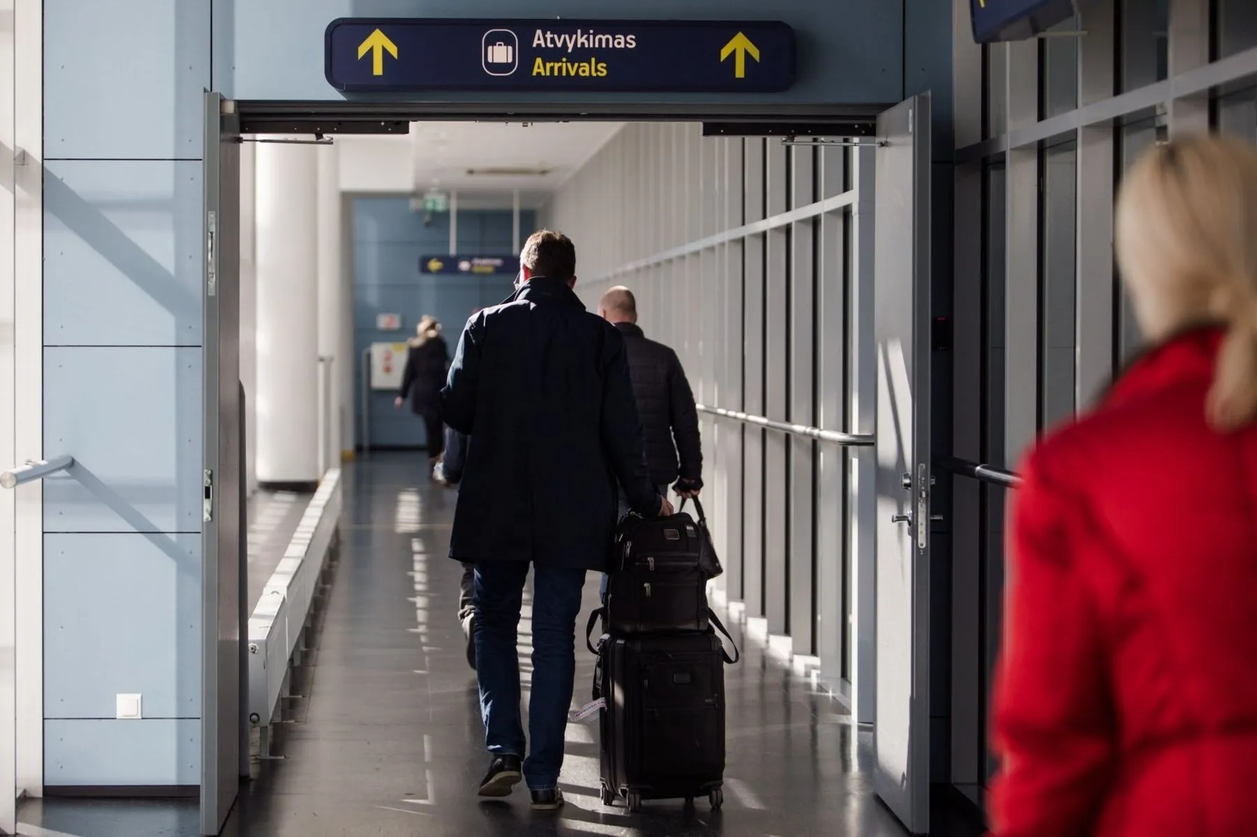 Oro uostas, atvykimas, keleiviai