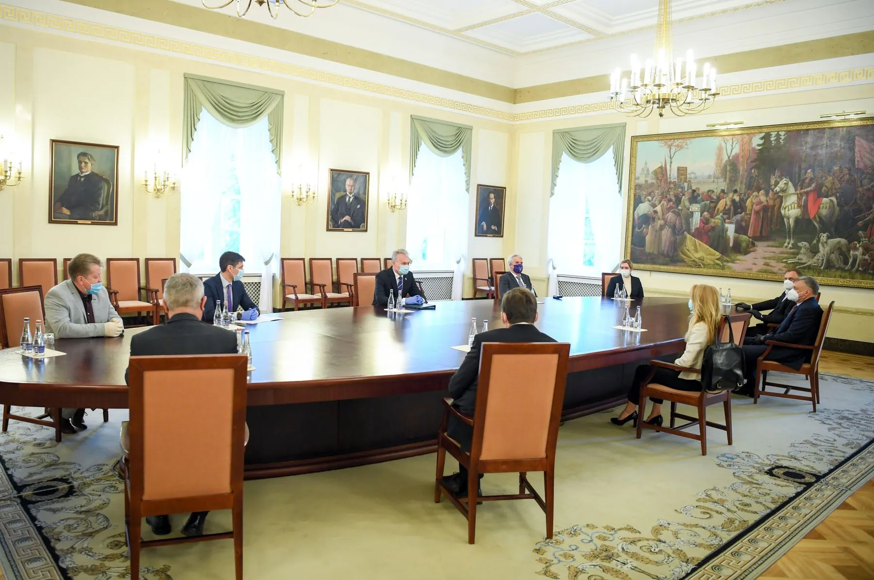 Memorandumas dėl atlyginimų karpymo