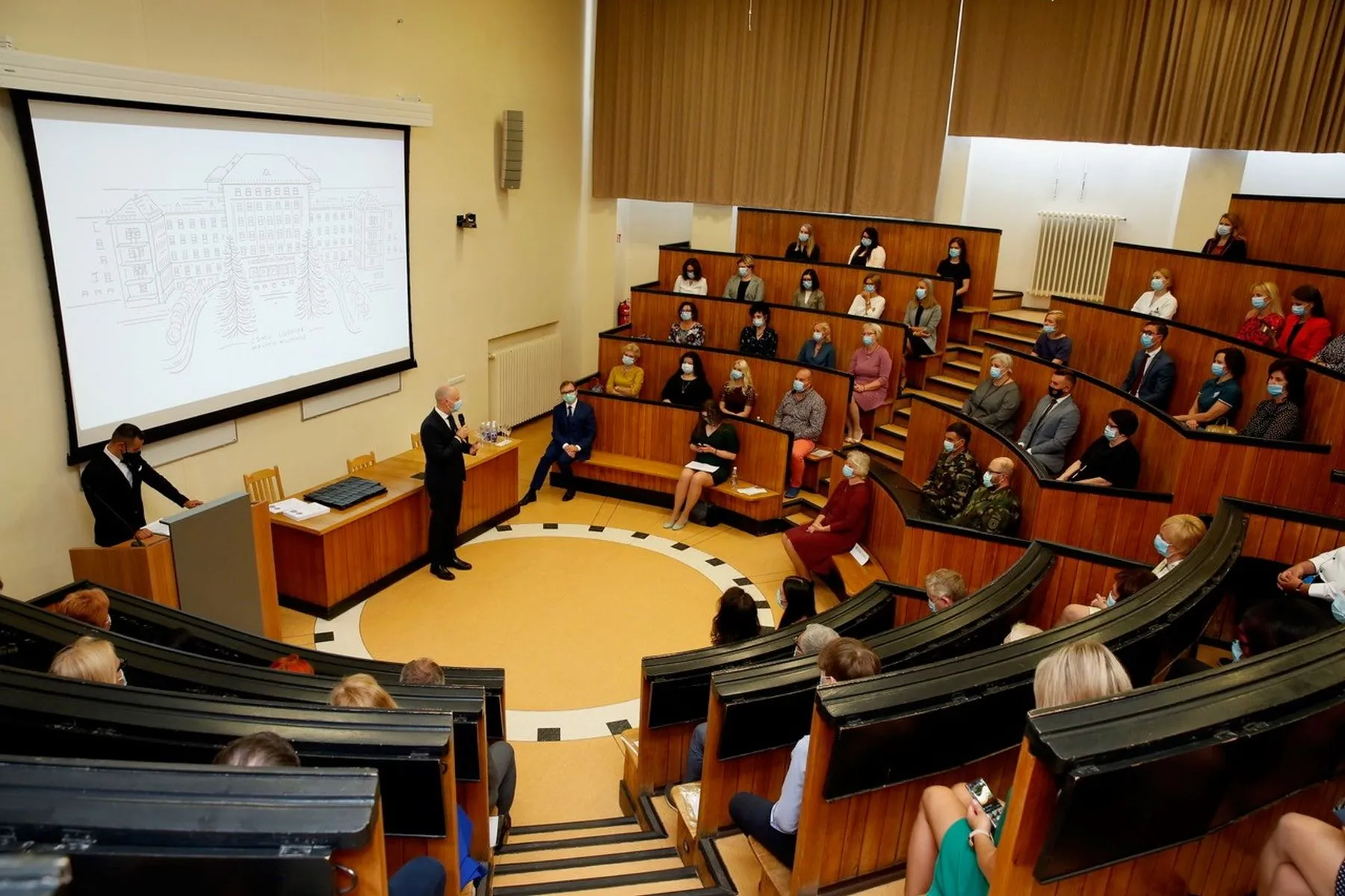 Kauno klinikose apdovanoti Kauno regiono medikai