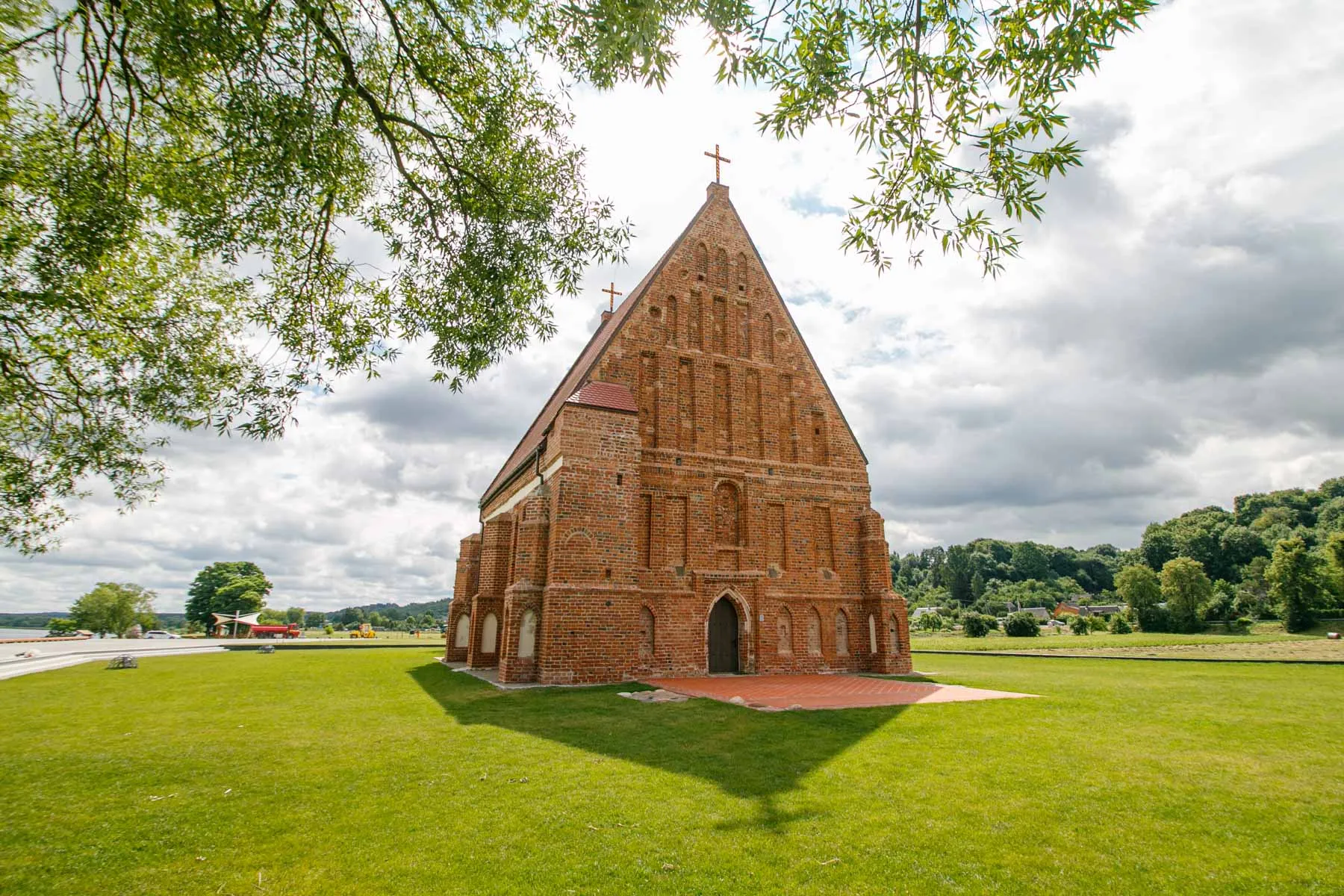 Atnaujinta Zapyškio bažnyčia