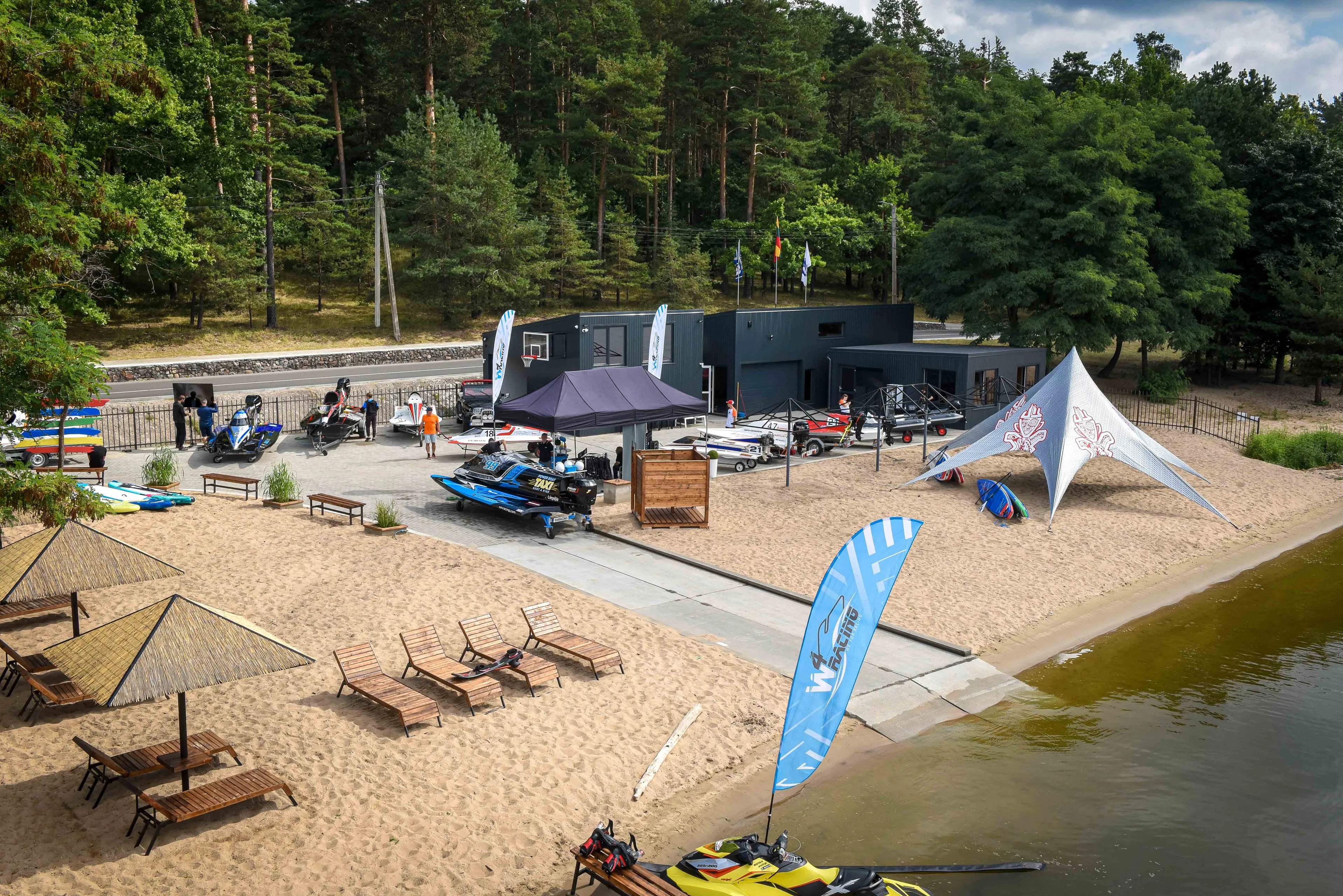 Nauja vandens sporto akademija