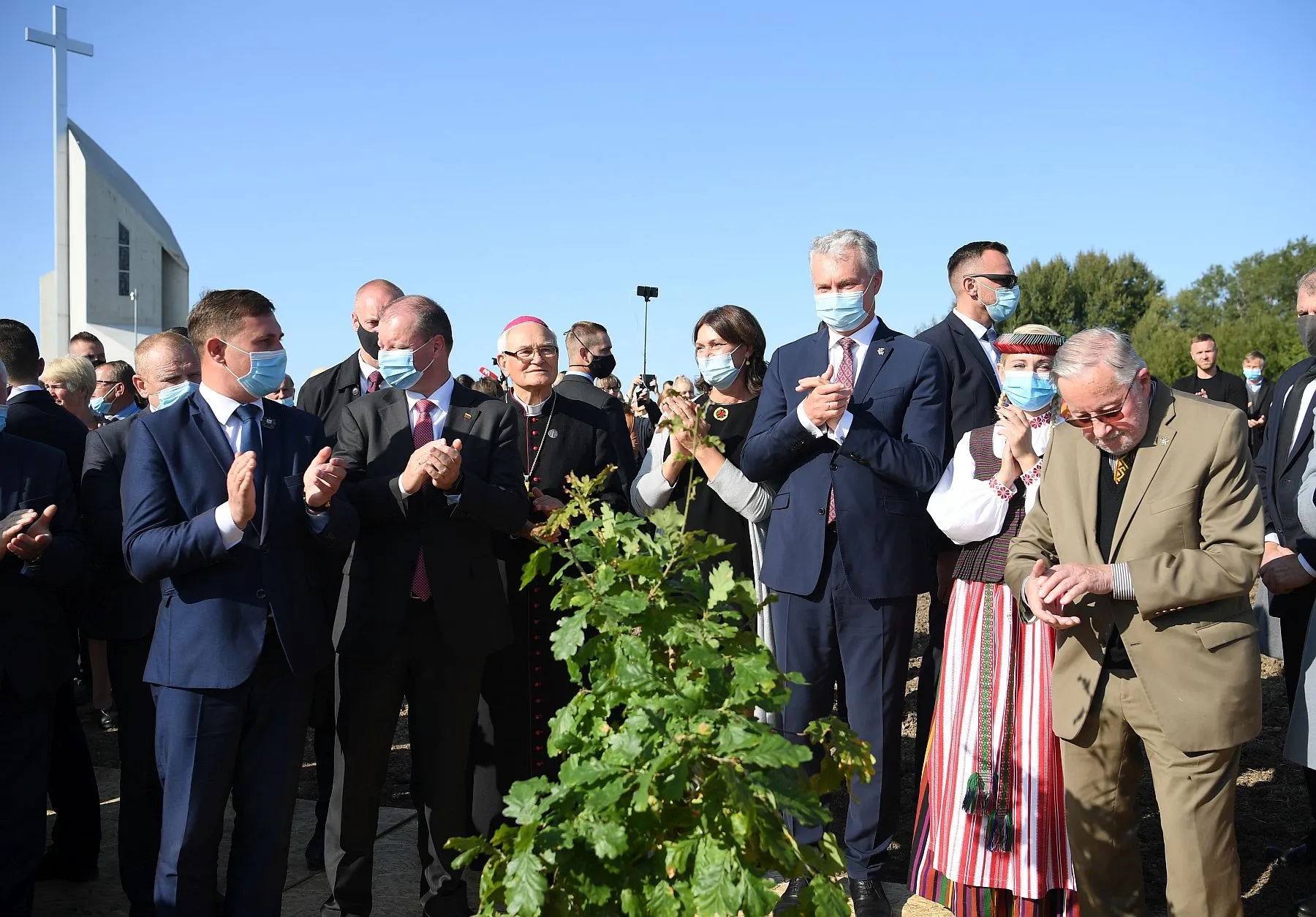 Gitanas Nausėda, Kryžkalnis
