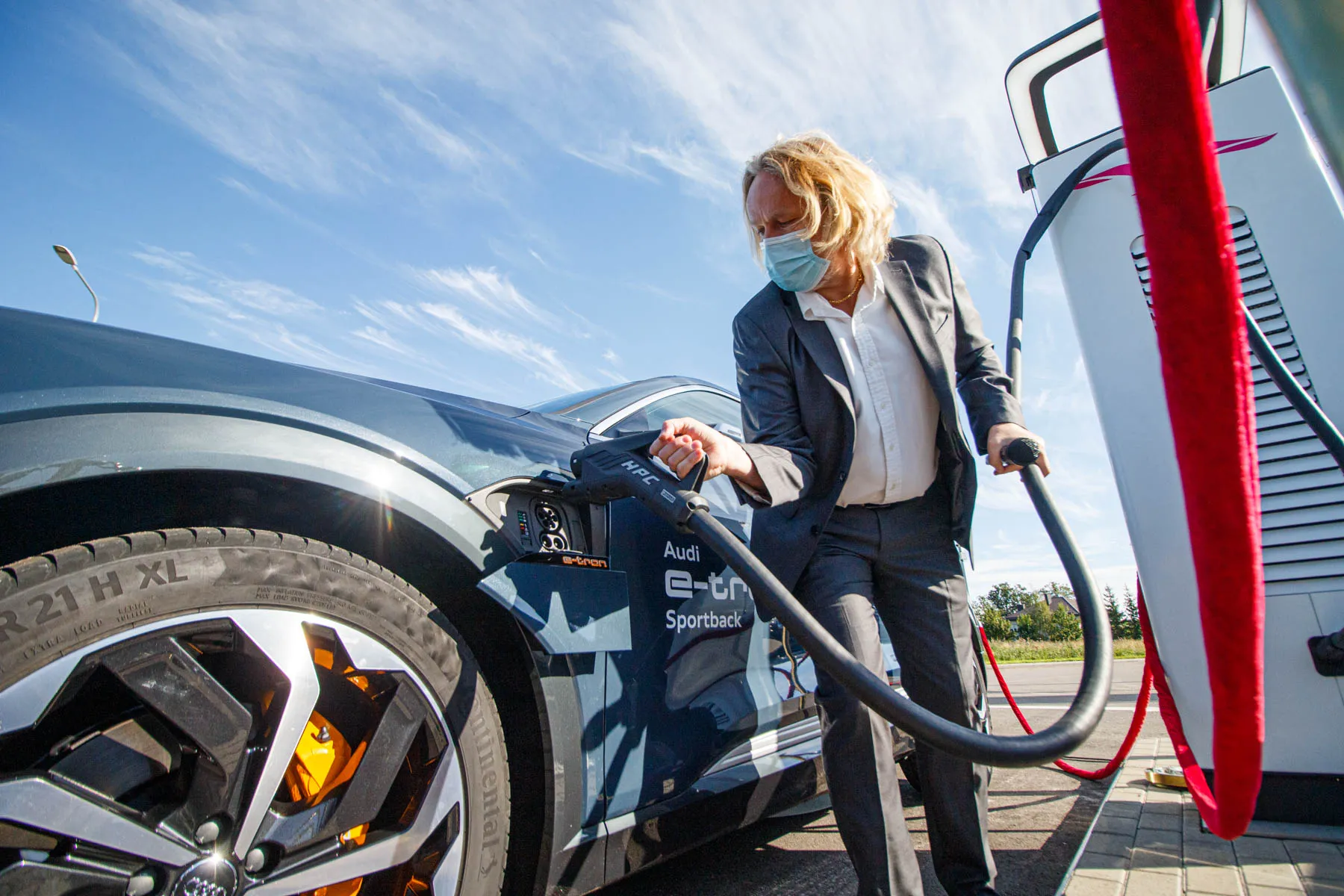 „Ionity“ elektromobilių įkrovimo stotelė Garliavoje