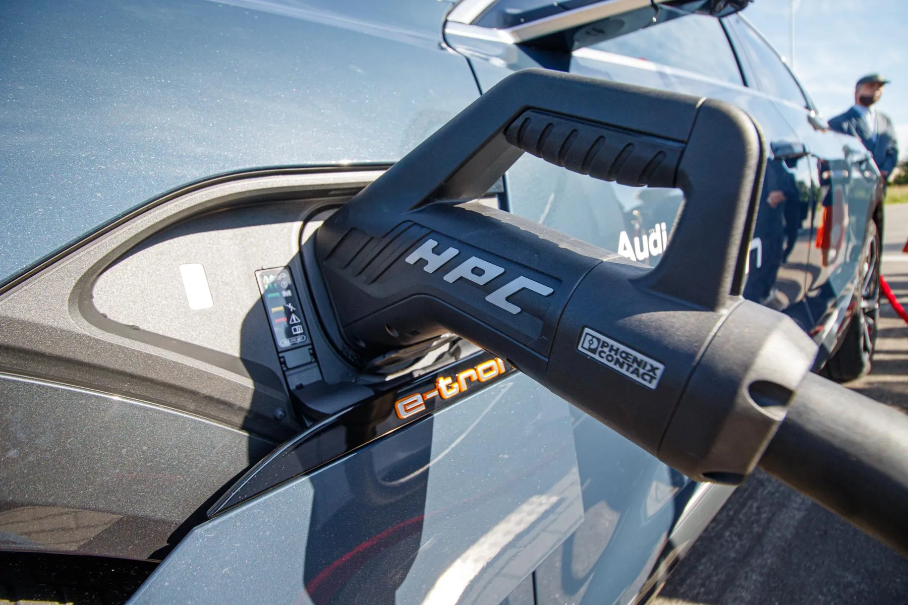 „Ionity“ elektromobilių įkrovimo stotelė Garliavoje