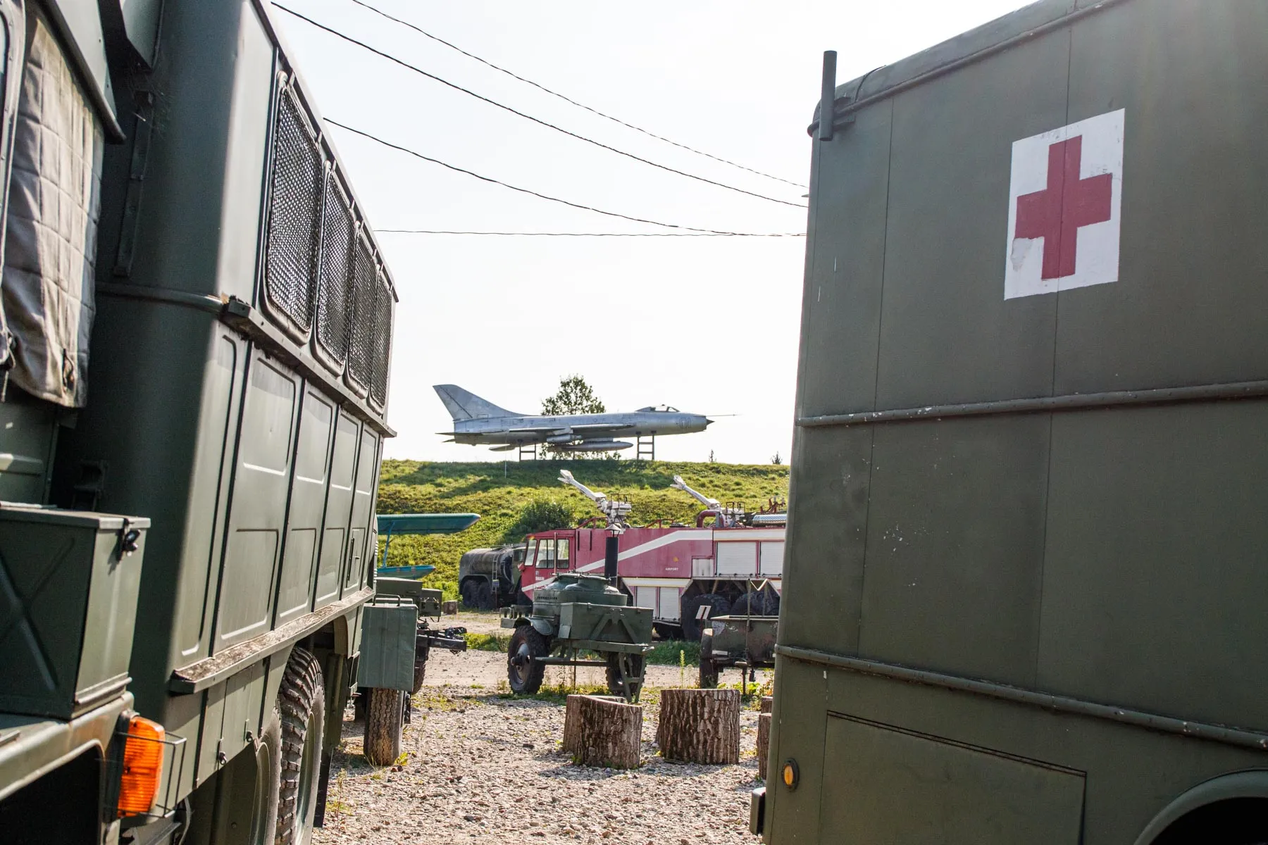 Karinės technikos ekspozicija VI forte