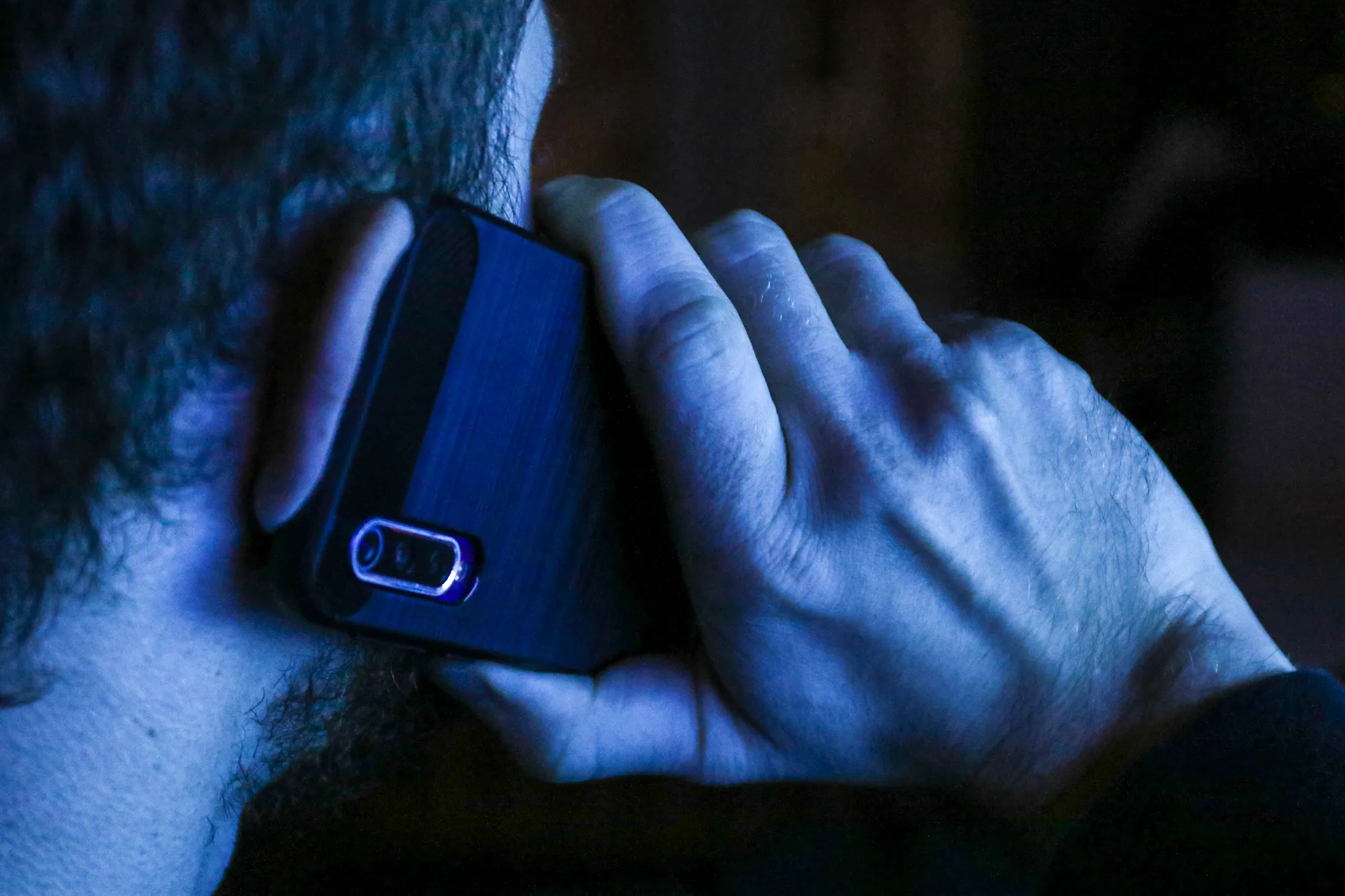 Mobilus telefonas, sukčius