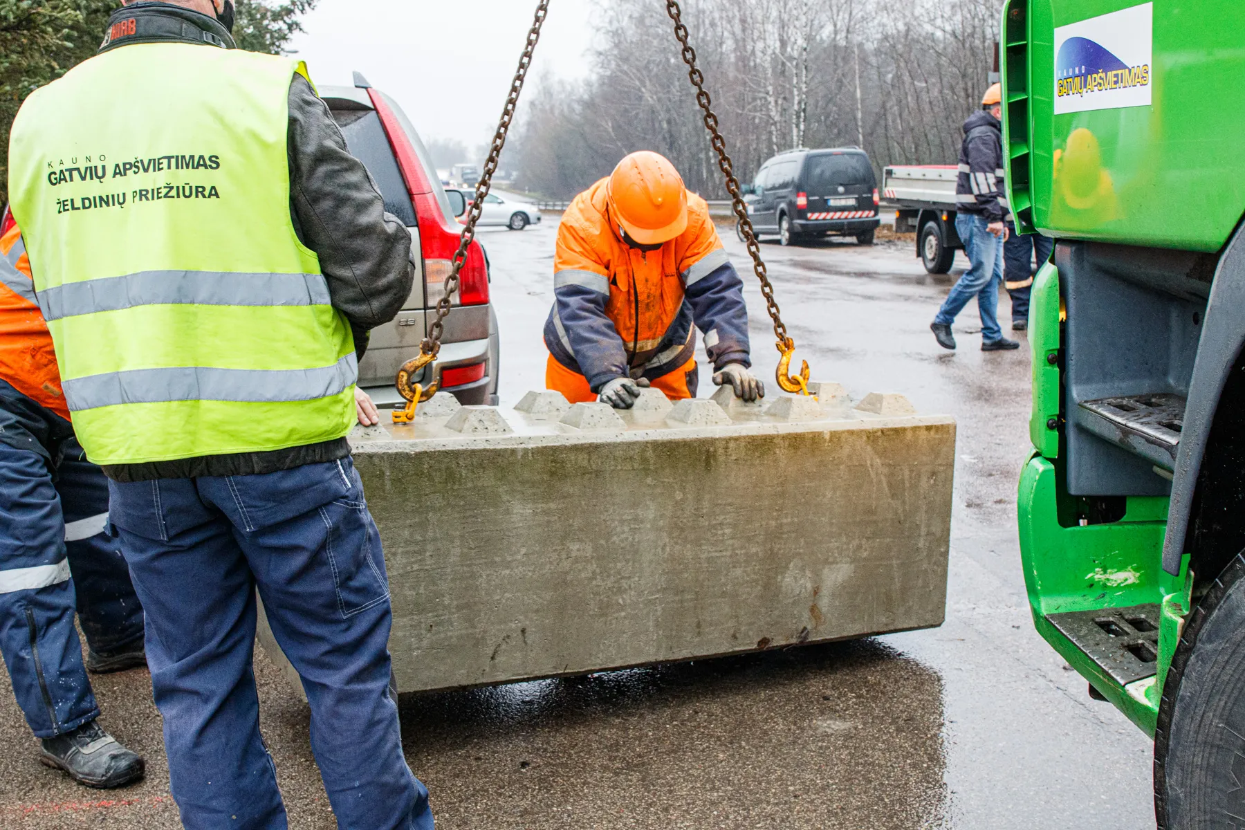 Postas, blokas, blokata, užtvara, užkarta, stop, plyta, įvažiavimas