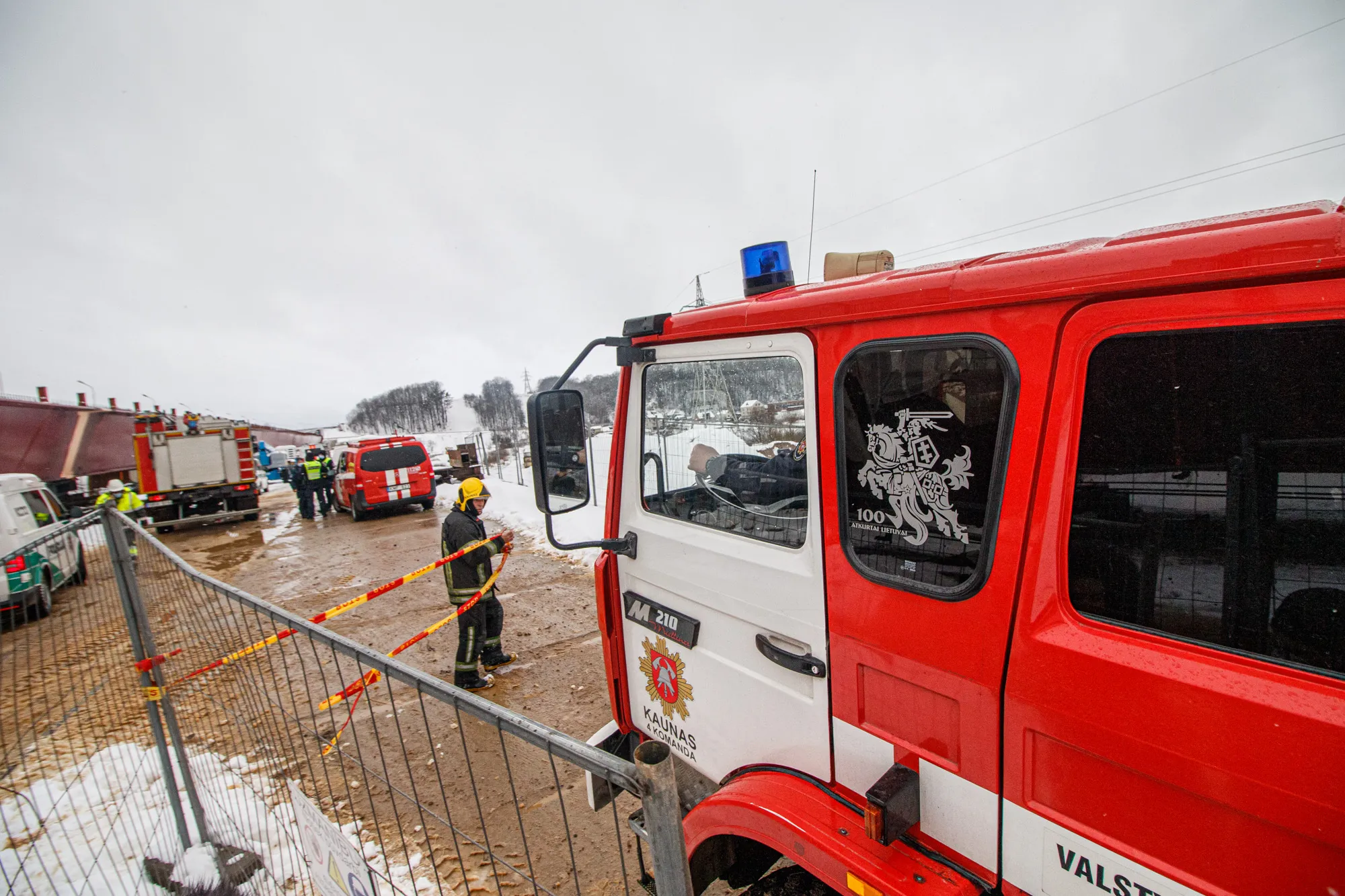 Prie statomo tilto per Nerį žuvo darbininkas