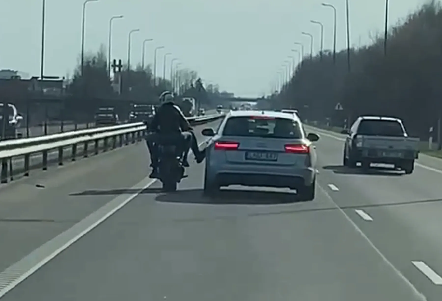 Motociklo ir audi dvikova