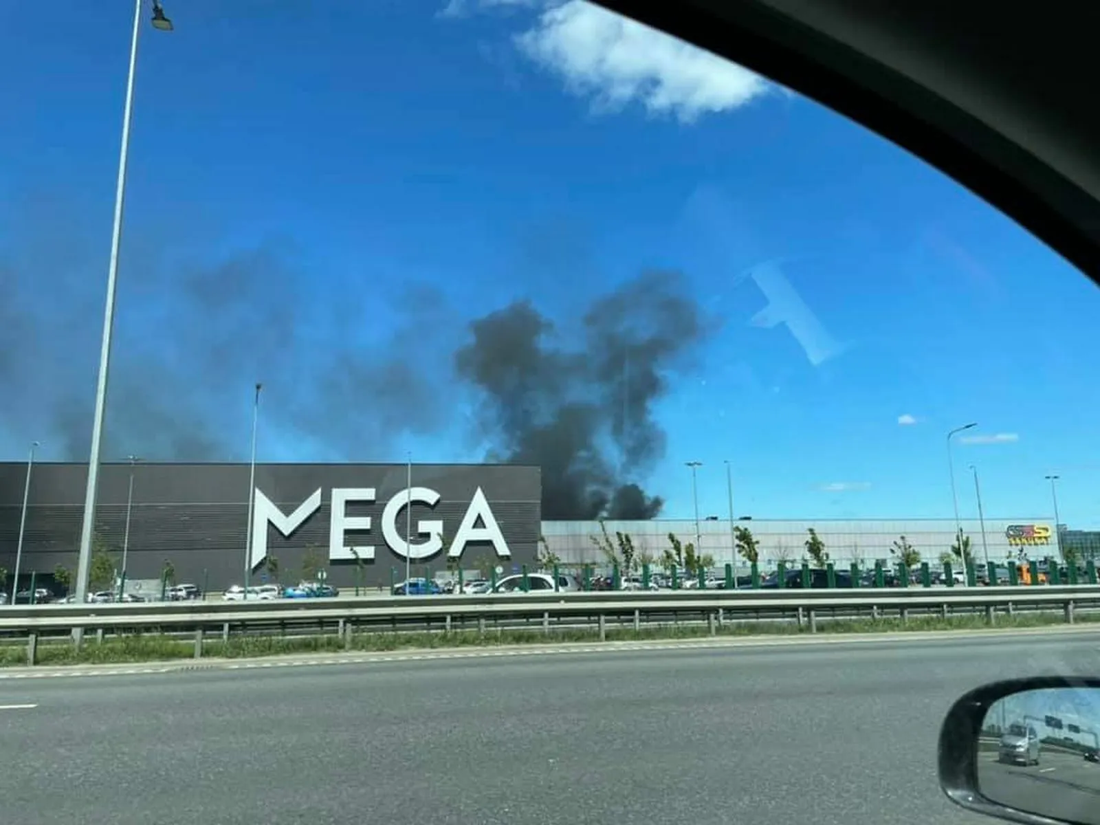 Gaisras „Megoje“ / „Kas vyksta Kaune“ grupės nuotr.