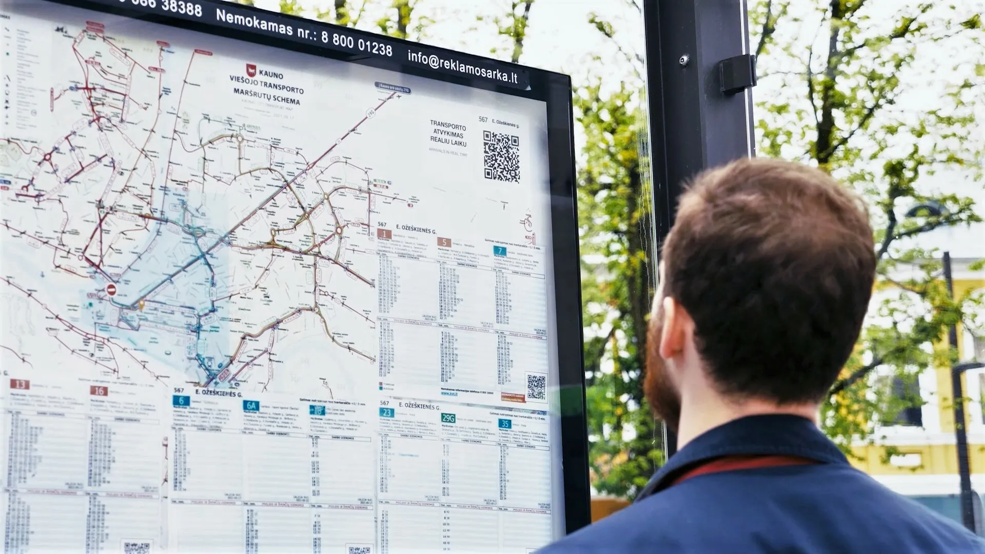 Autobusų ir troleibusų maršrutai, stotelė