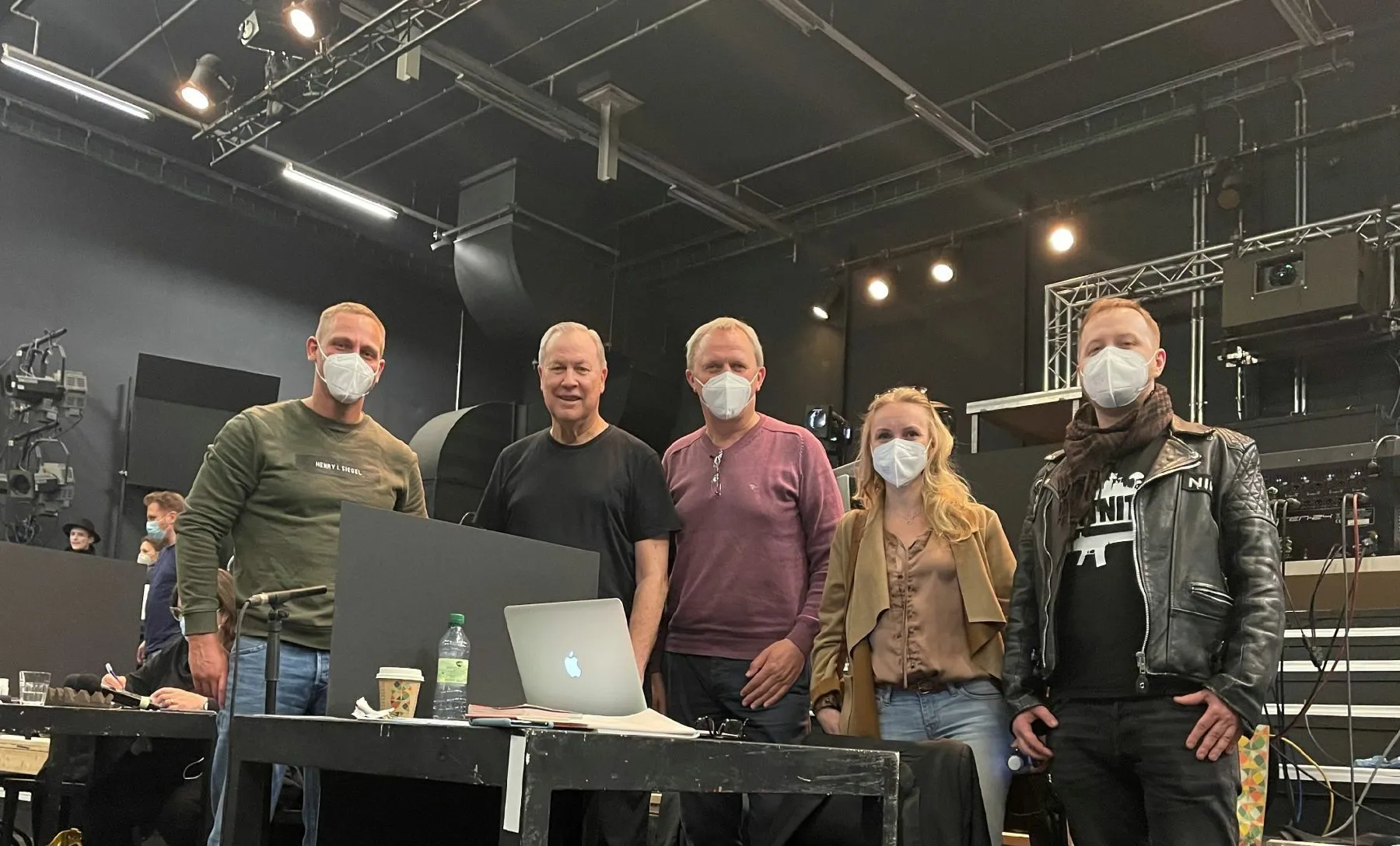 NKDT komanda su Robert Wilson