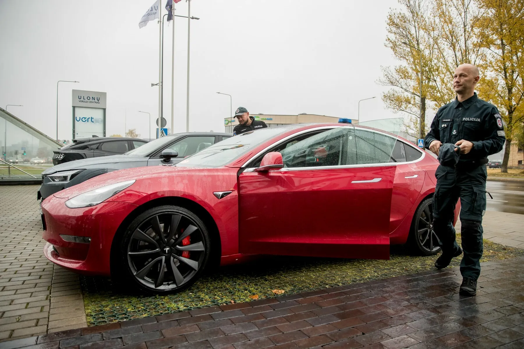 Lietuvos kelių policijos „Tesla“