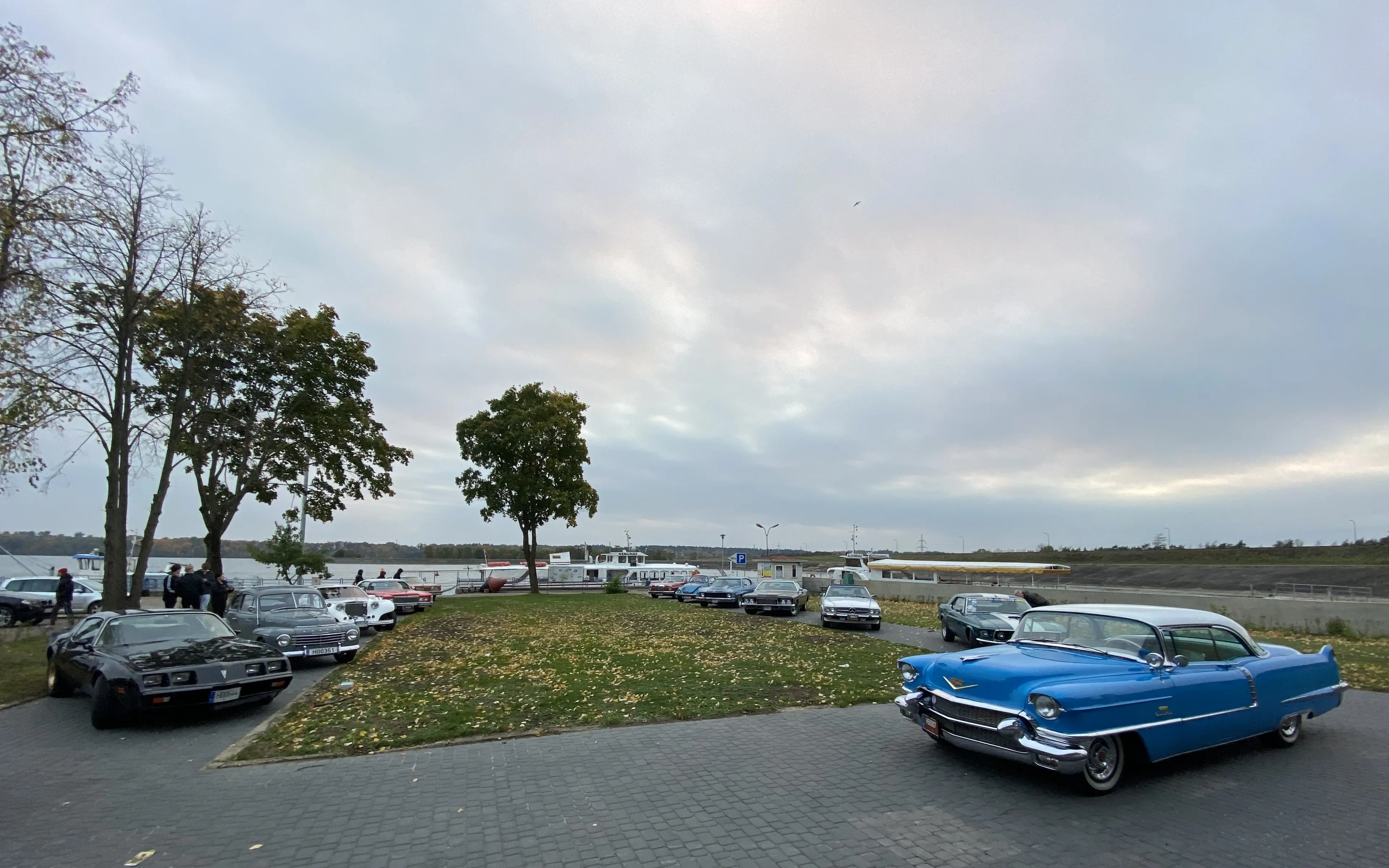 Senovinių automobilių suvažiavimas