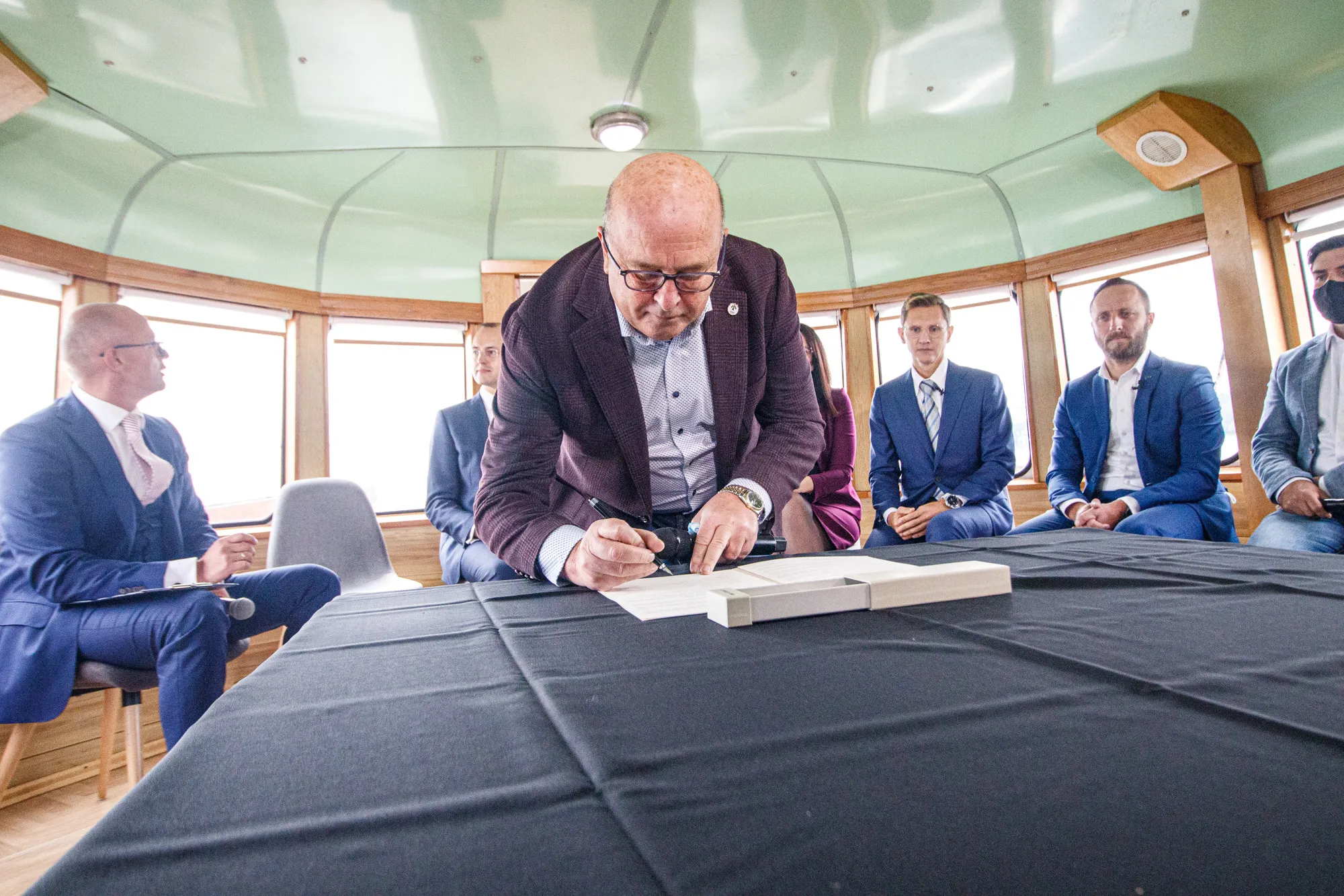 Pasirašytas šliuzo statybų memorandumas